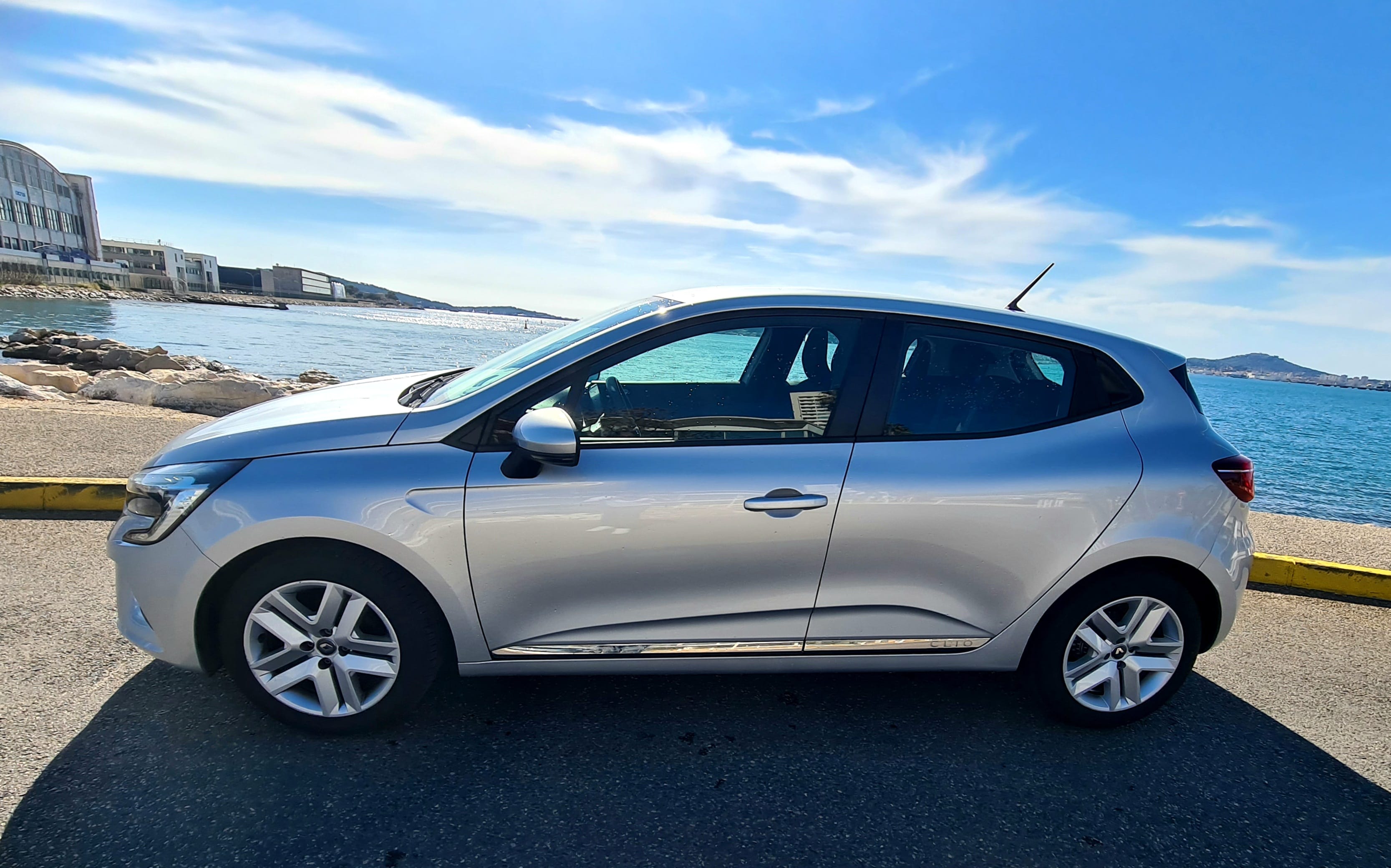 Renault Clio  Business avec Climatisation