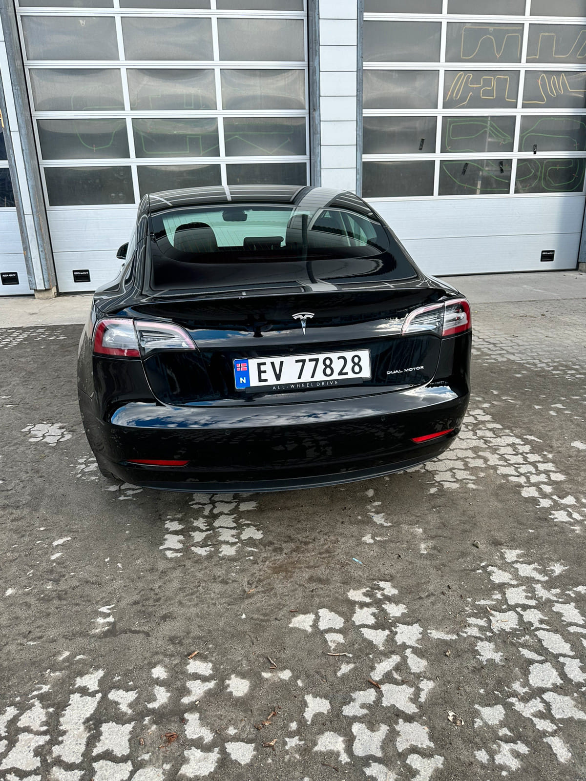 Tesla Model 3 Long Range con Aire acondicionado