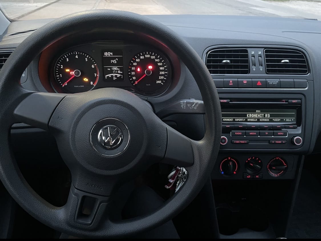 Volkswagen Polo mit Winterreifen