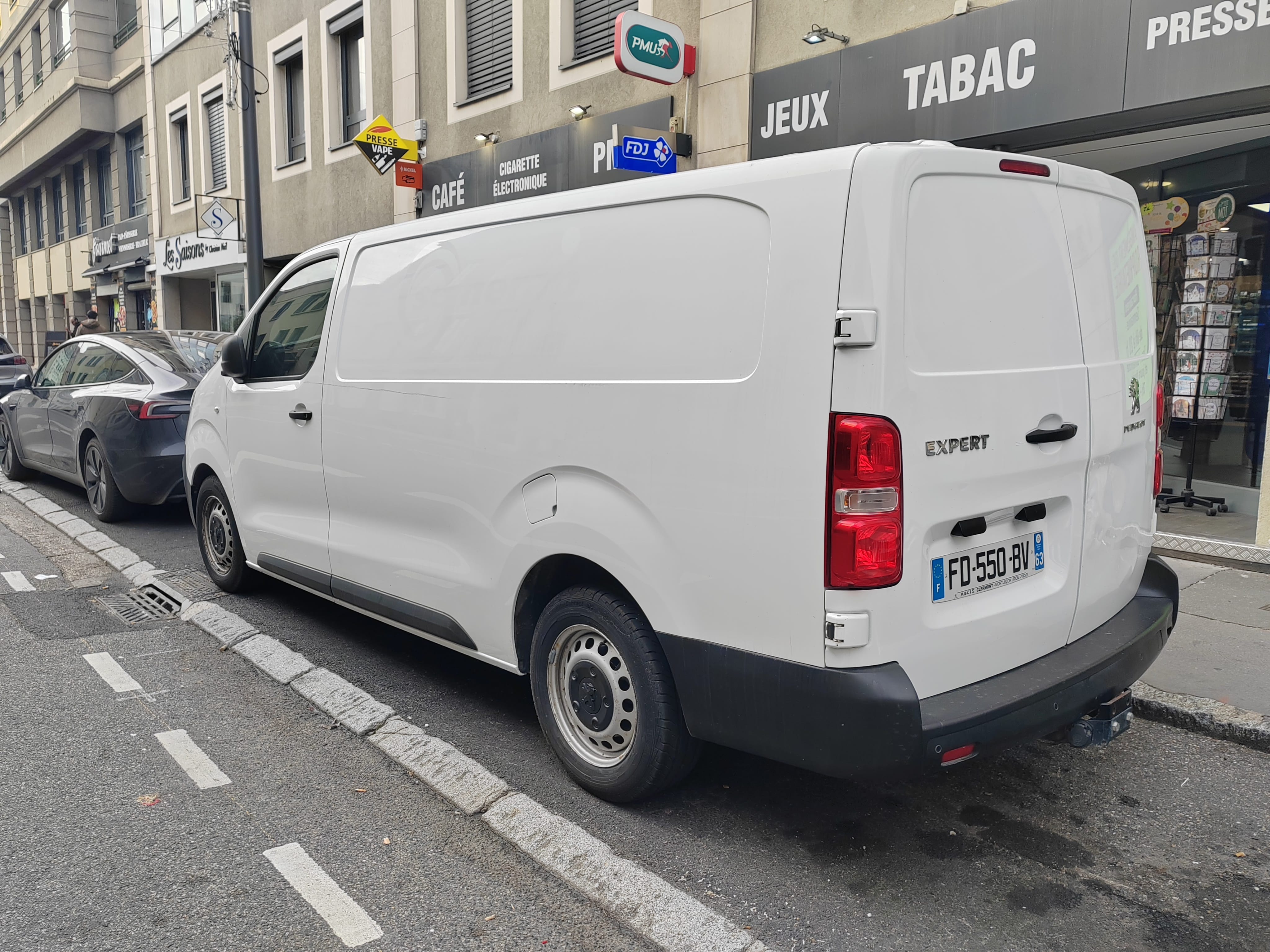 Peugeot Expert Long - 2.0L BlueHDI 120ch (6m3) avec Audio Bluetooth