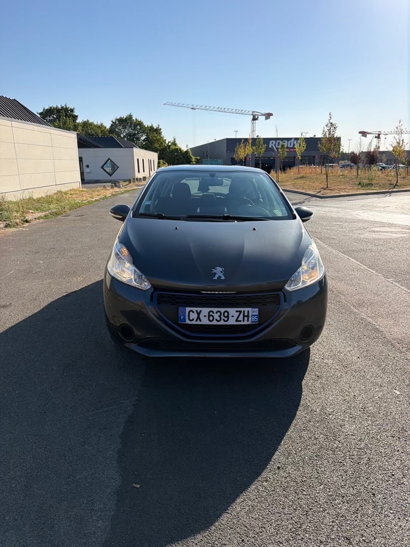 Peugeot 208 avec Climatisation