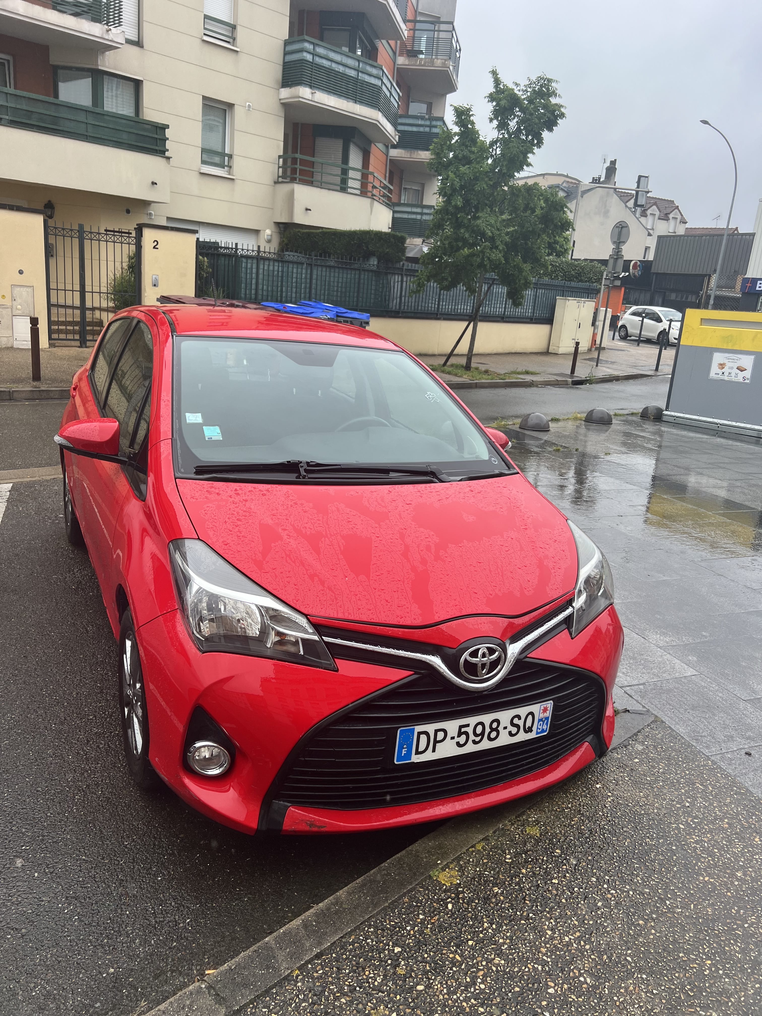 Toyota Yaris, 2015, Essence 95