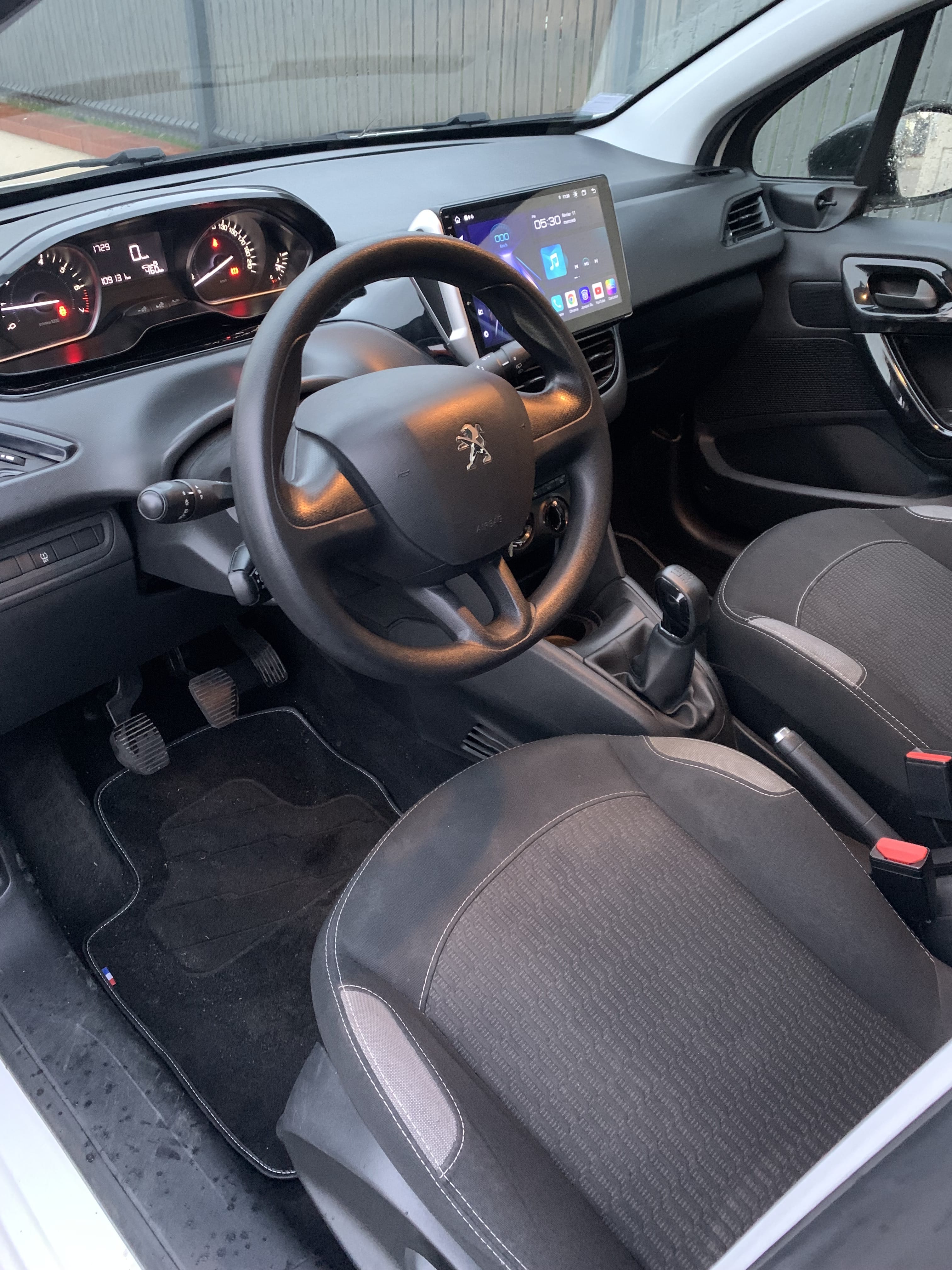 Peugeot 208 avec Audio Bluetooth