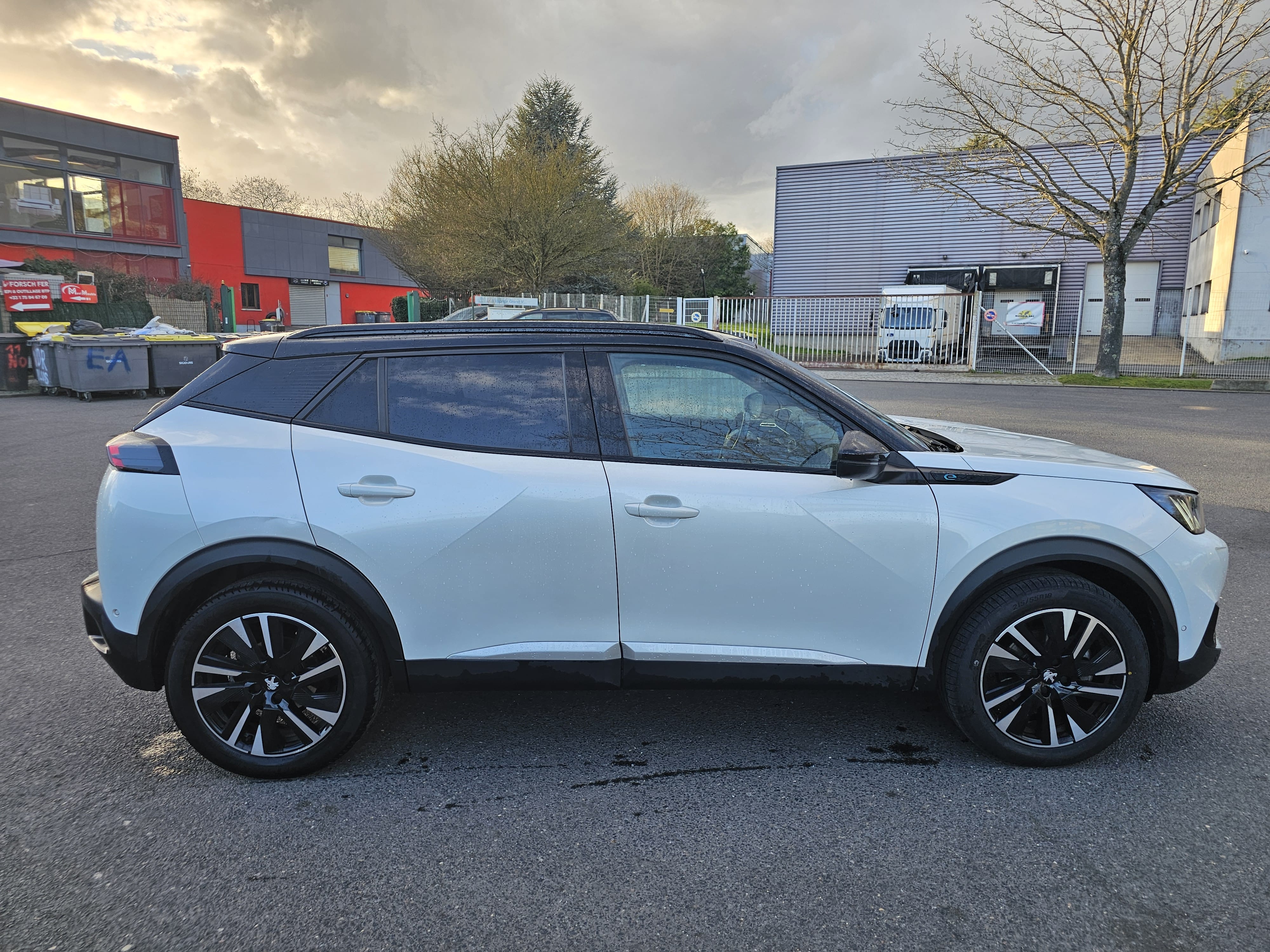 Peugeot 2008 avec Climatisation