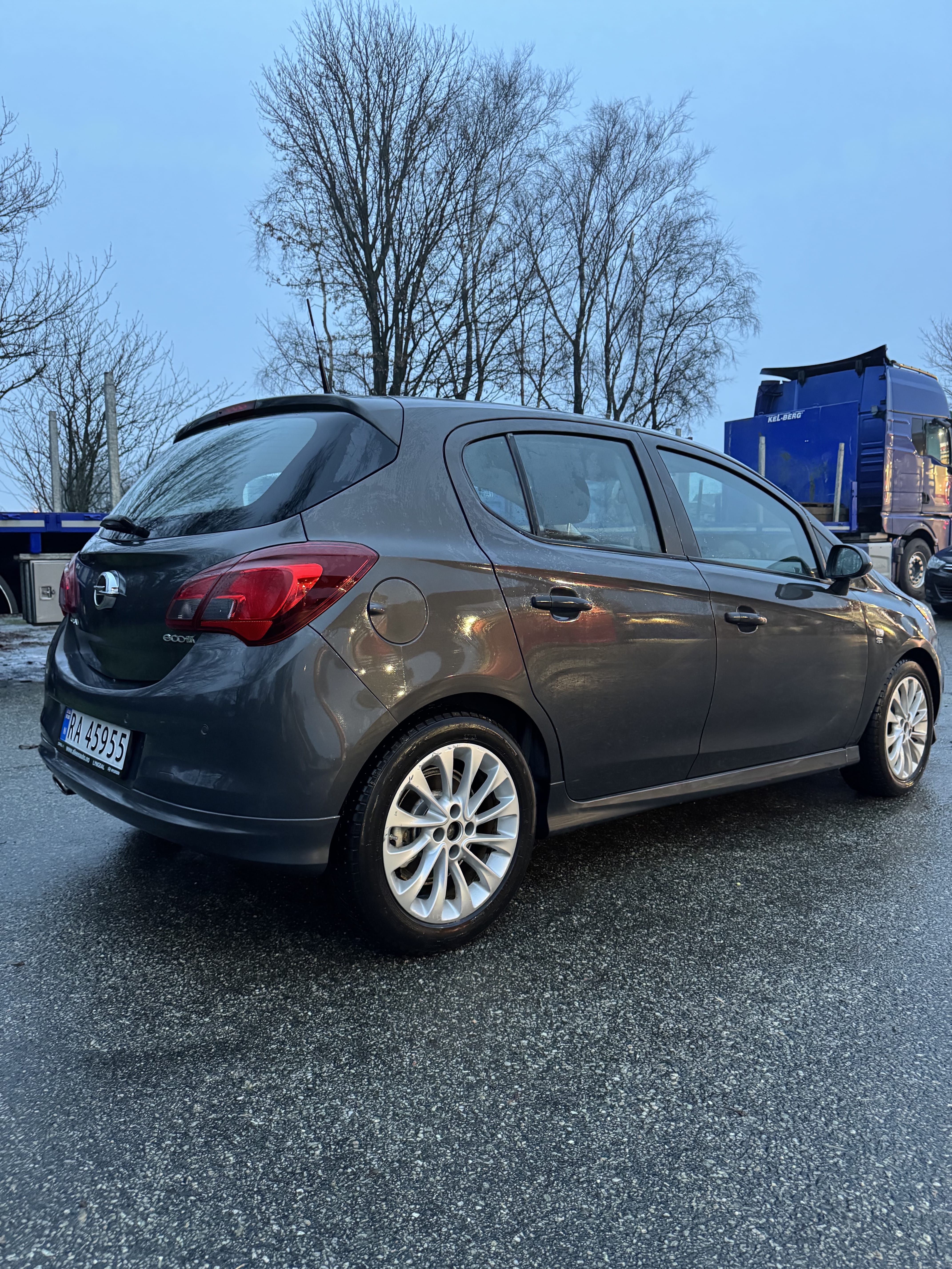 Opel Corsa med Babysete