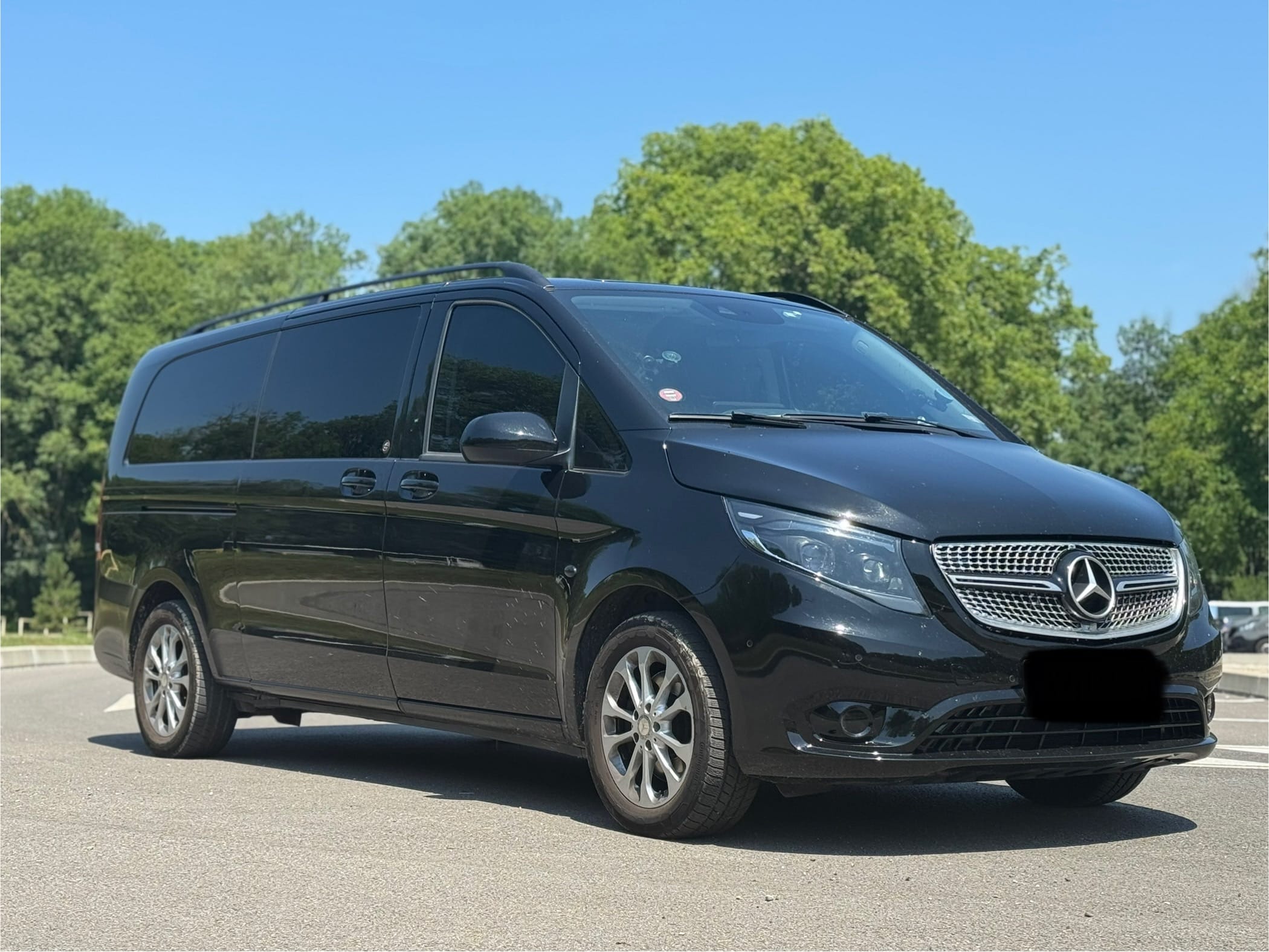Mercedes-Benz Vito Tourer, 2023, Diesel, automatique, 9 places et plus