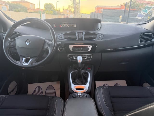Renault Scenic  1.5 DCI avec Régulateur de vitesse