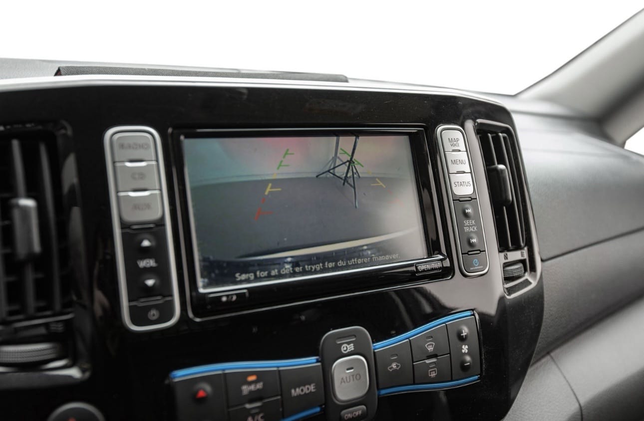 Nissan e-NV200 Varebil with Bluetooth audio