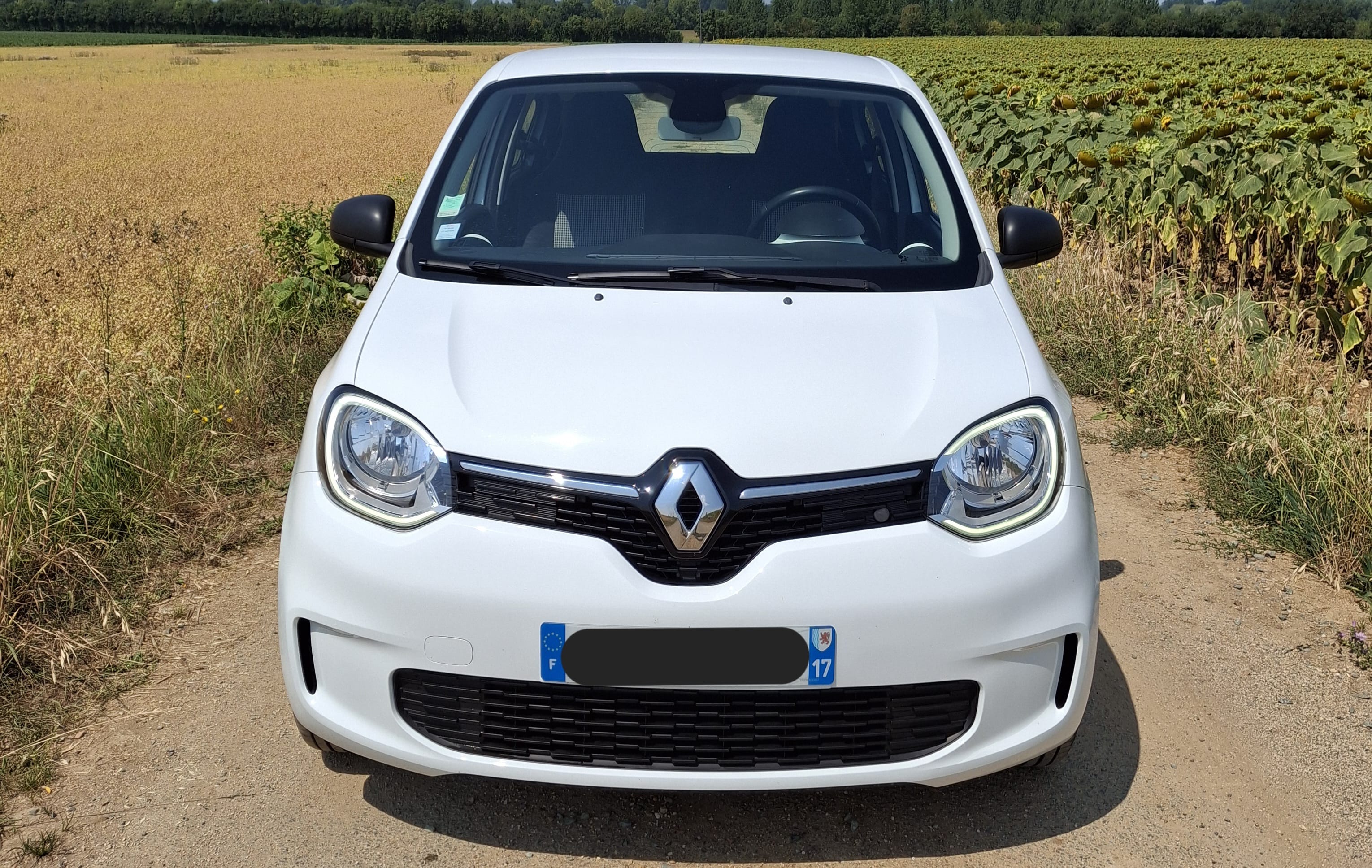 Renault Twingo III avec Entrée audio / iPod