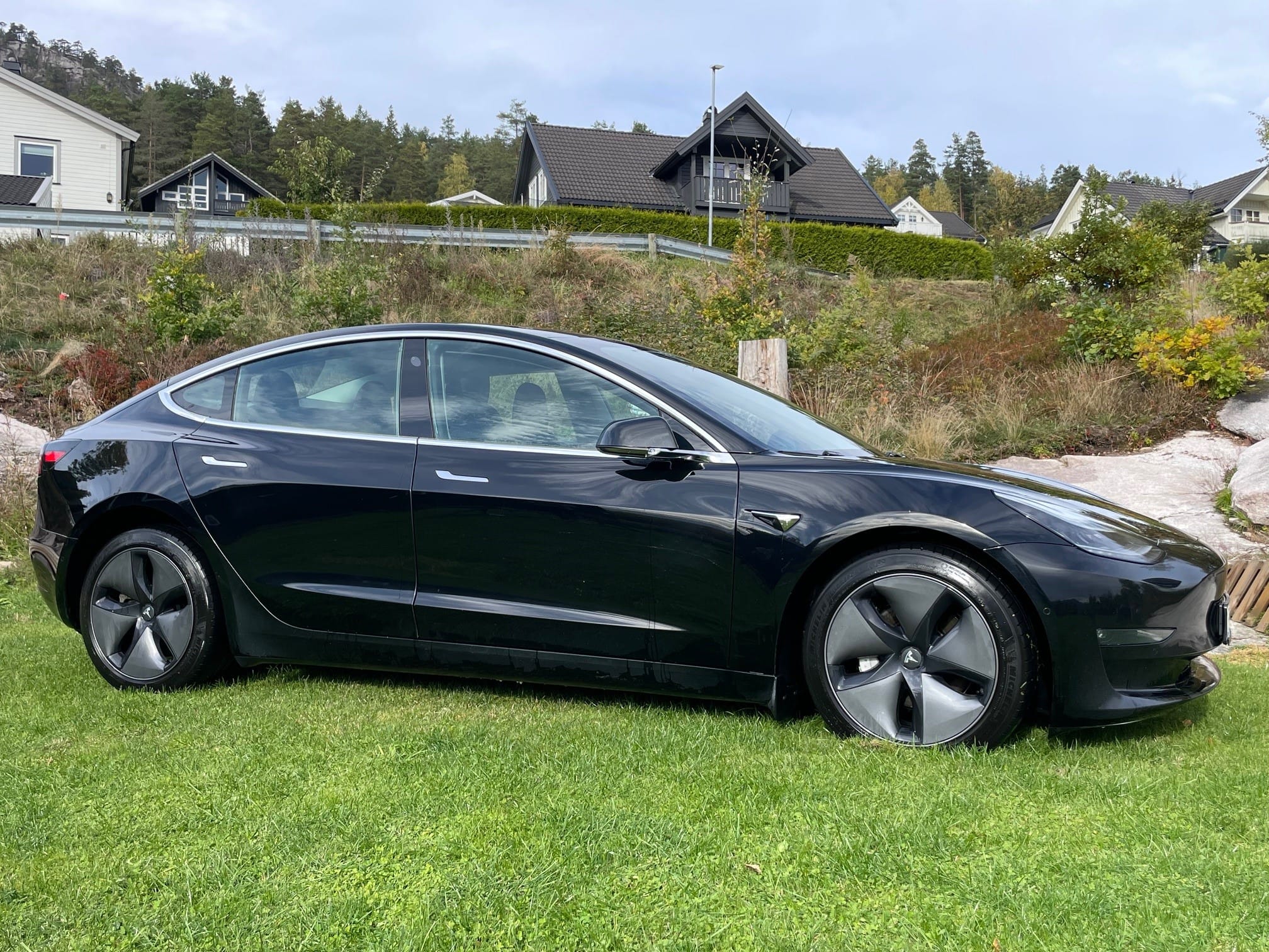 Tesla Model 3 Long Range med Aircondition