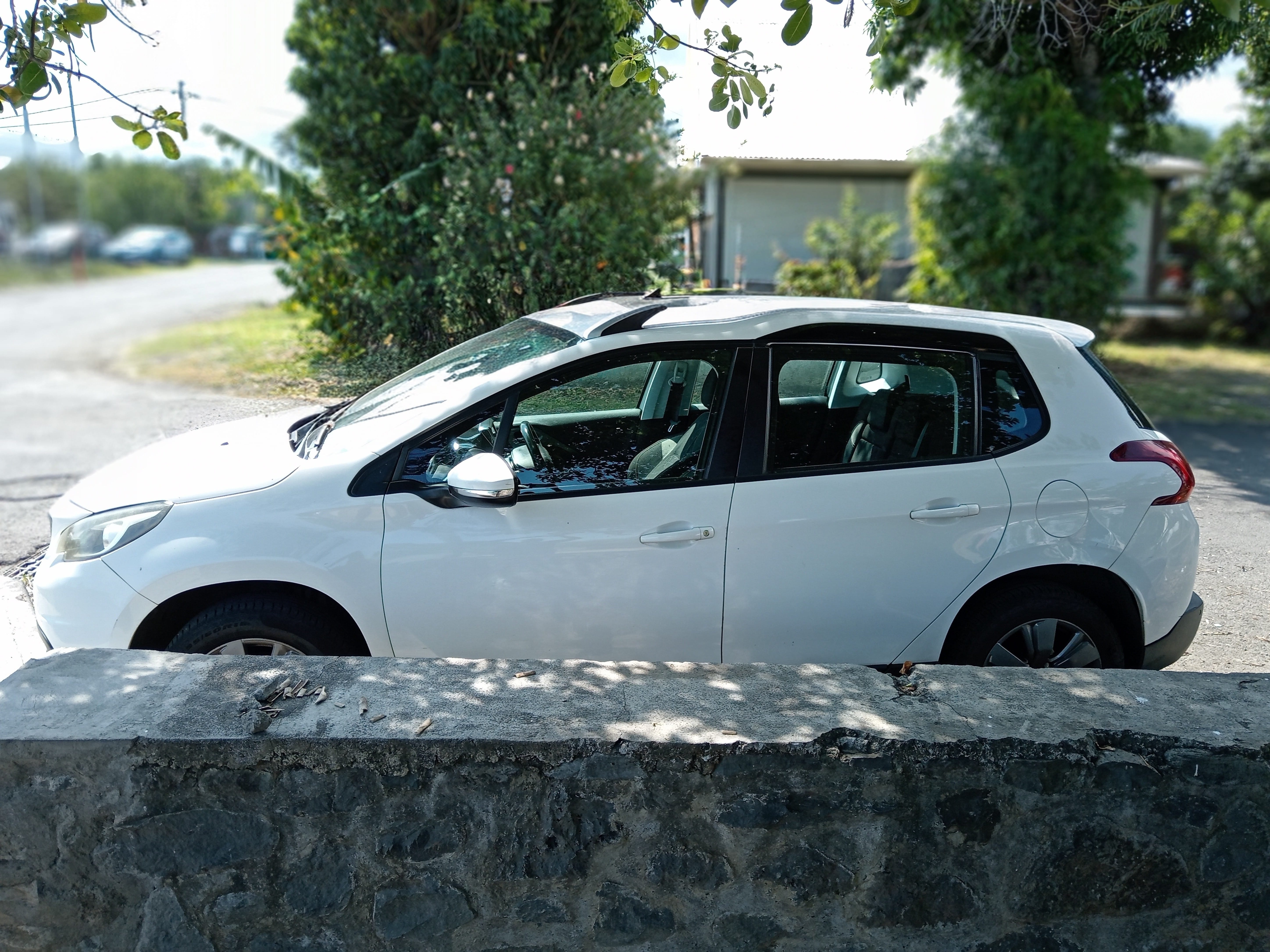 Peugeot 2008 avec Climatisation