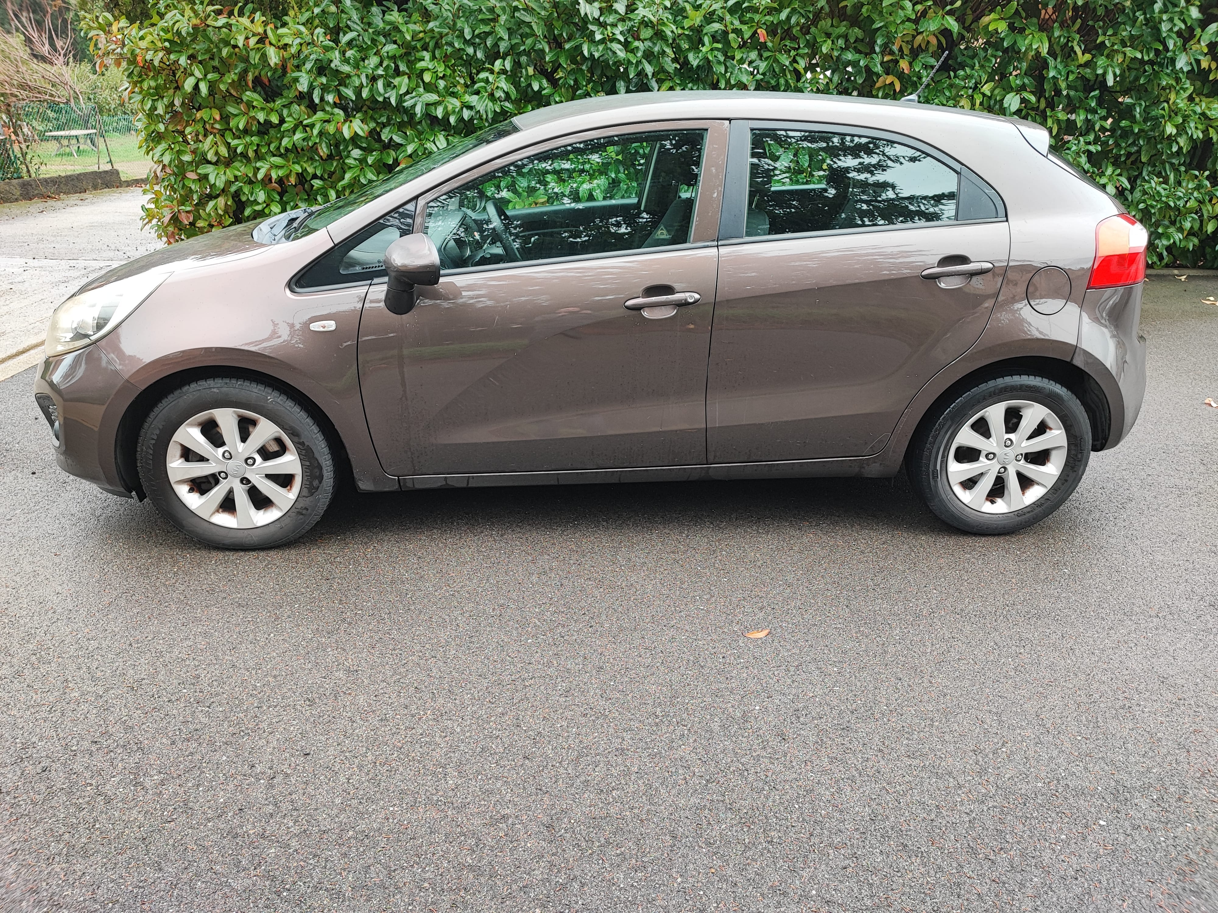 Kia Rio 1.1 diesel éco dynamics avec Climatisation
