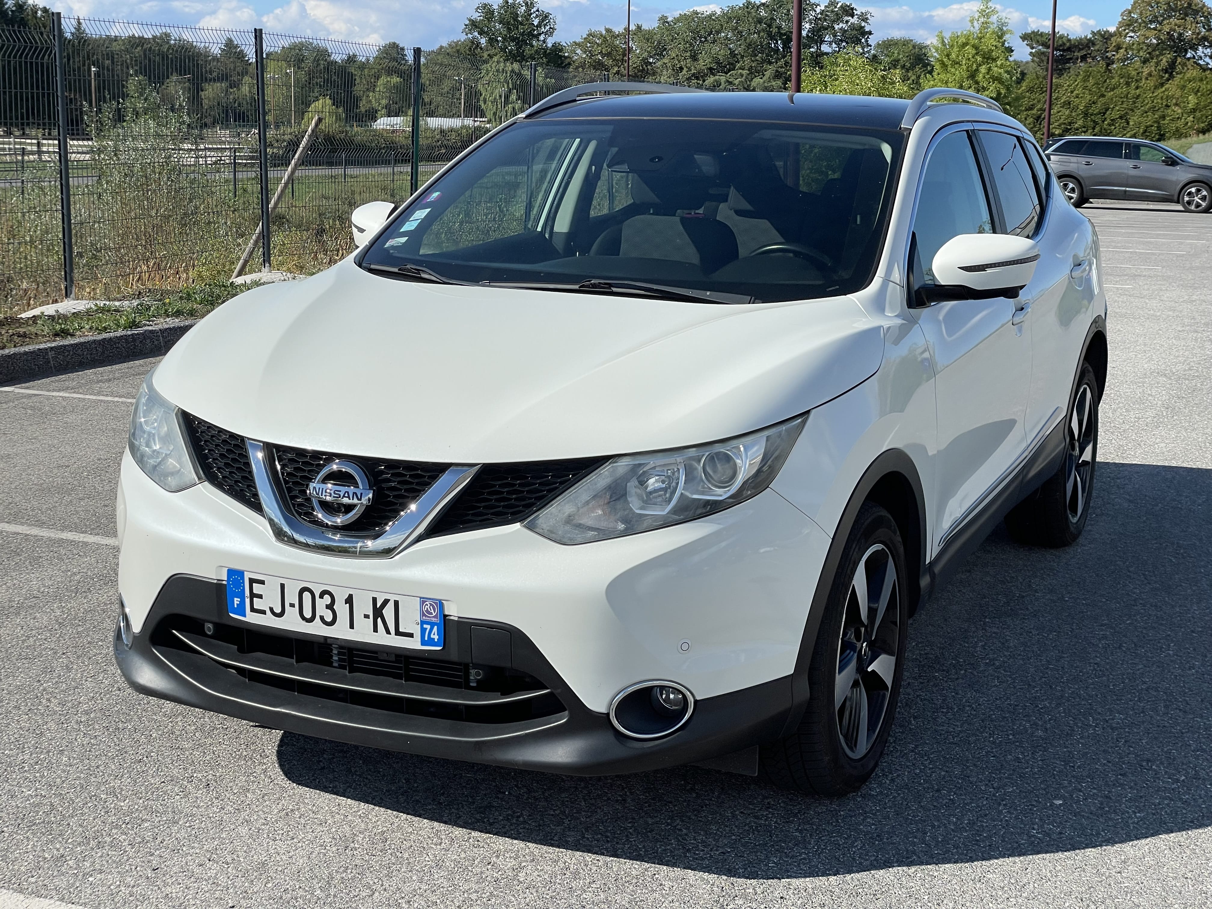 Nissan Qashqai+2, 2017, Essence 95, automatique