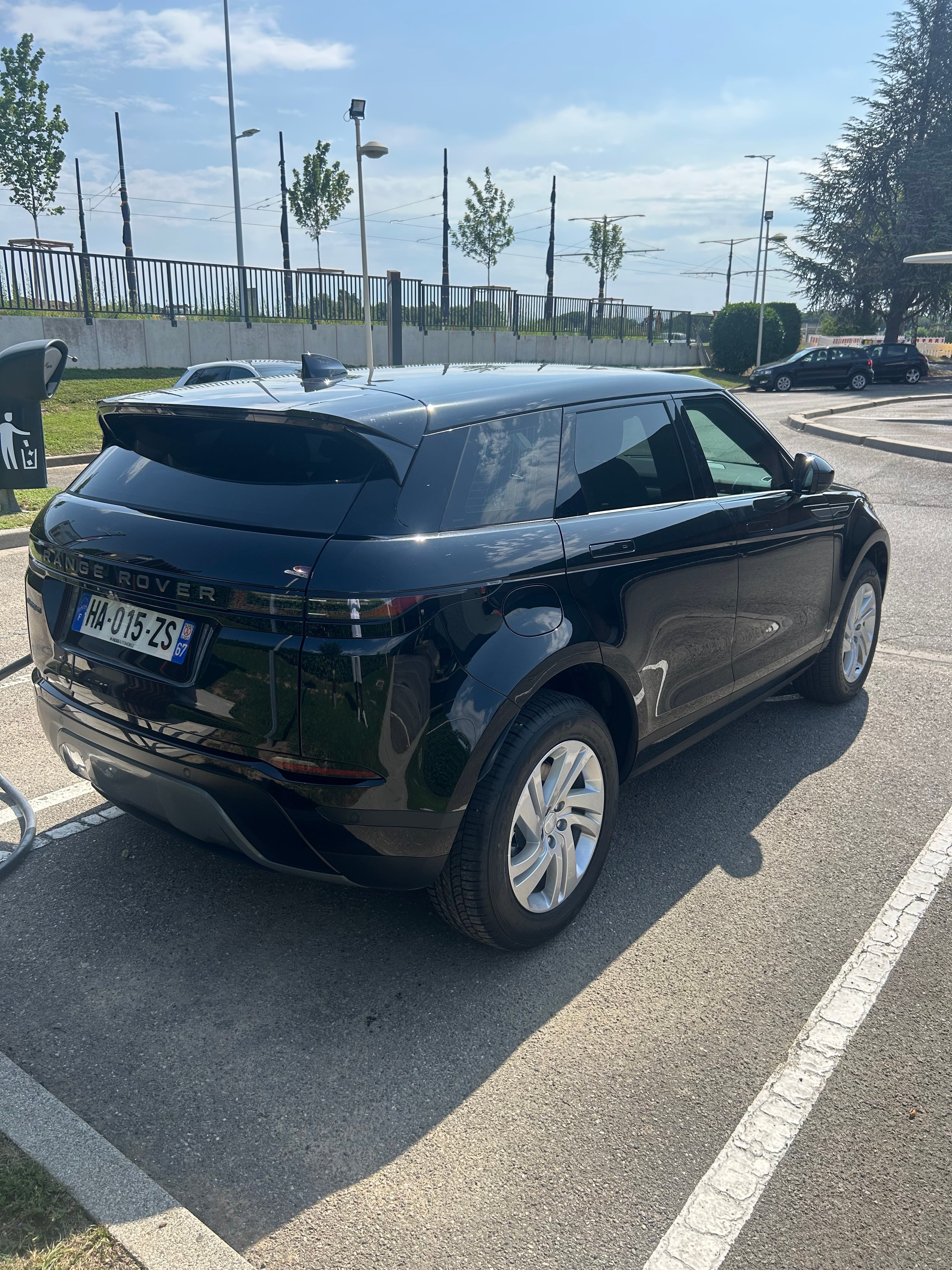 Land-Rover Range Rover Evoque avec GPS