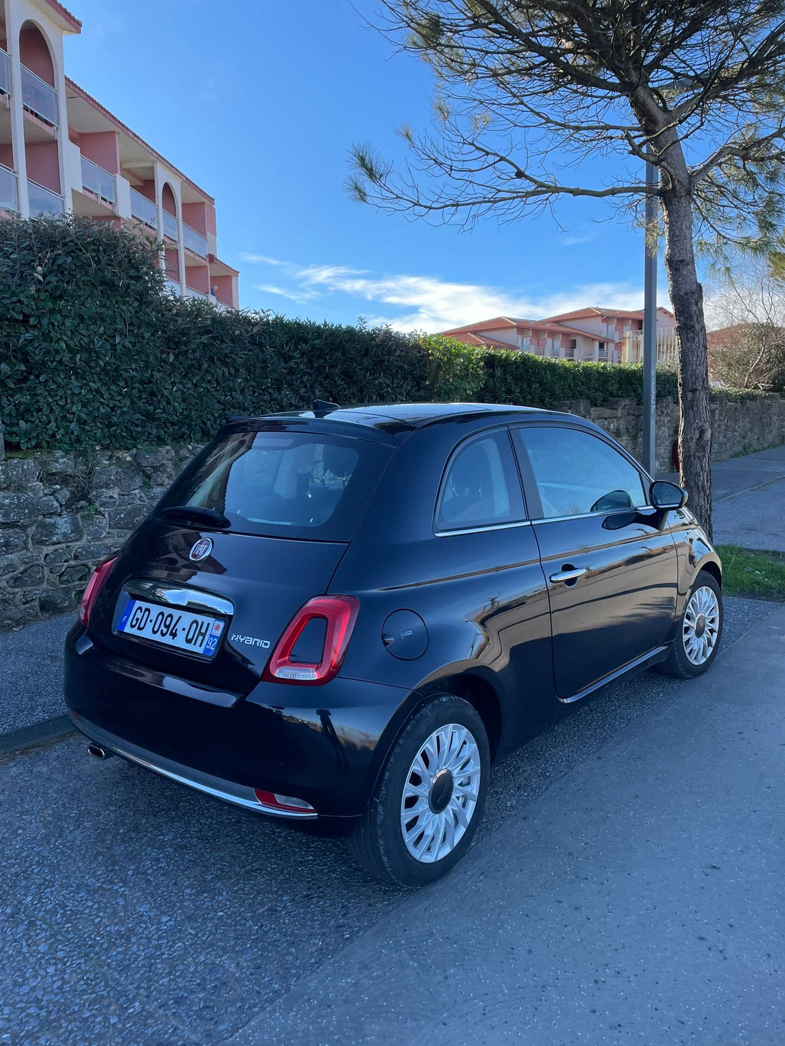 Fiat 500 Hybride, 2021, Essence 95 / Électrique (hybride)