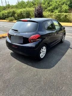 Peugeot 208 avec Climatisation