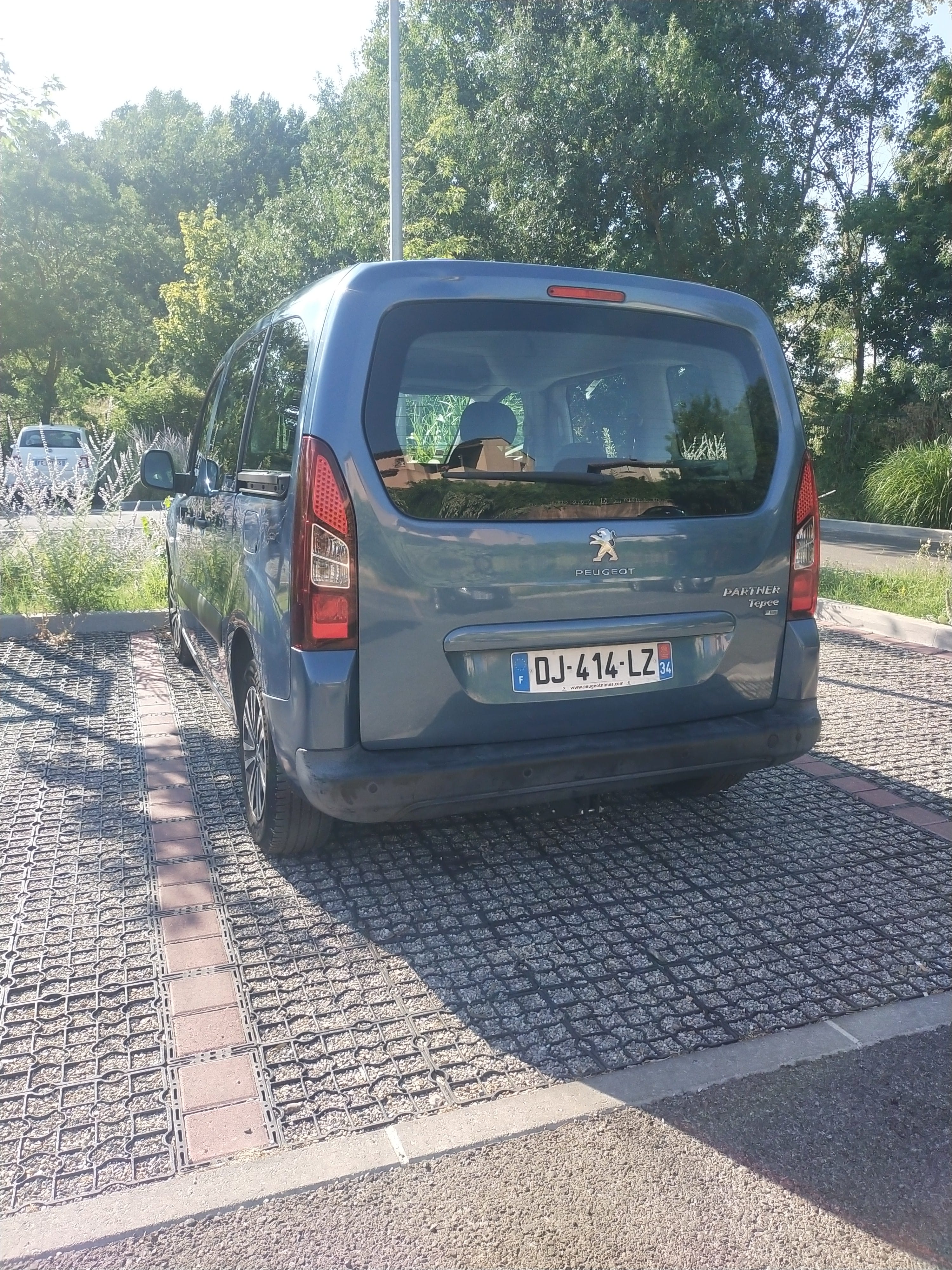 Peugeot Partner Tepee avec Climatisation