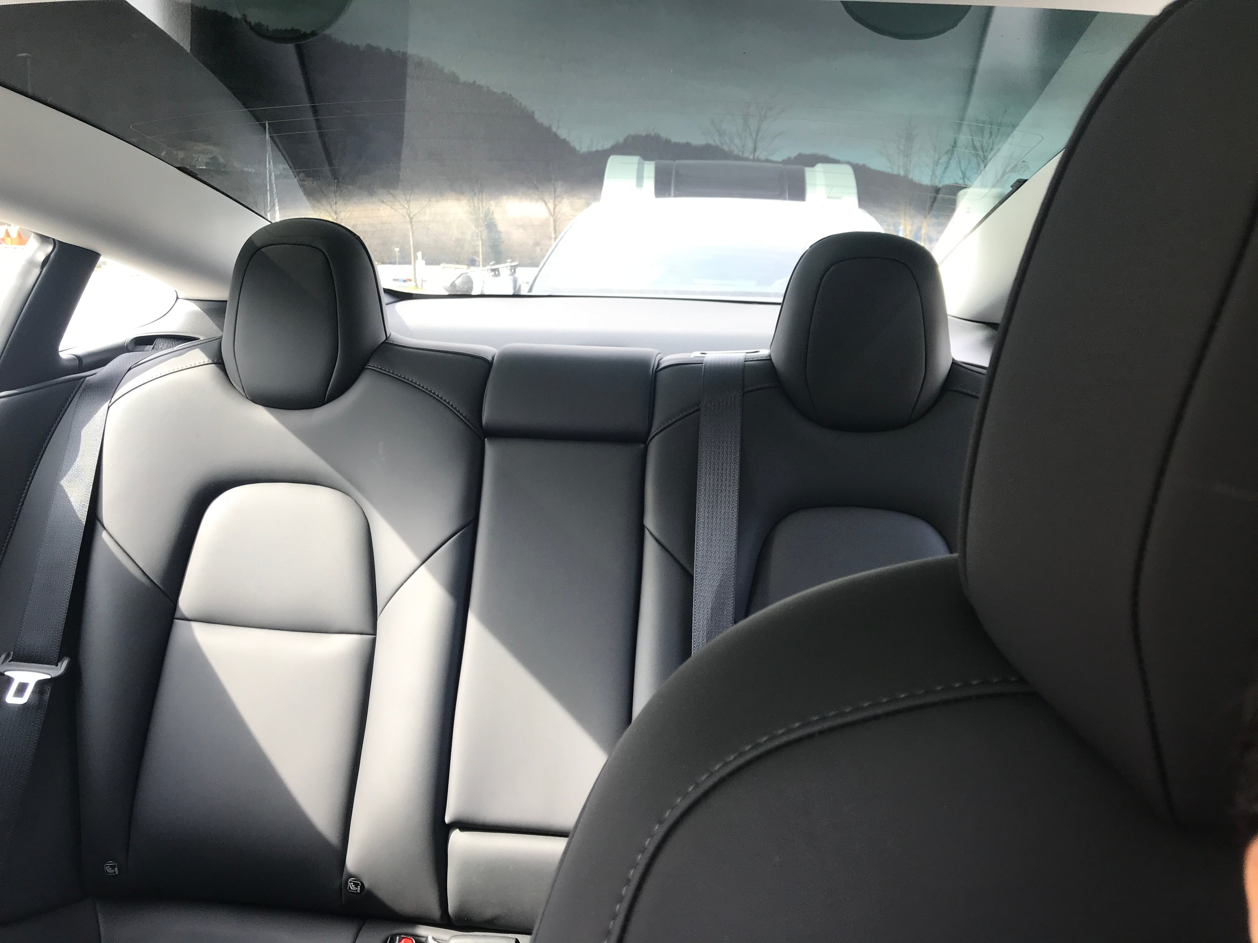 Tesla Model 3 med Bluetooth audio