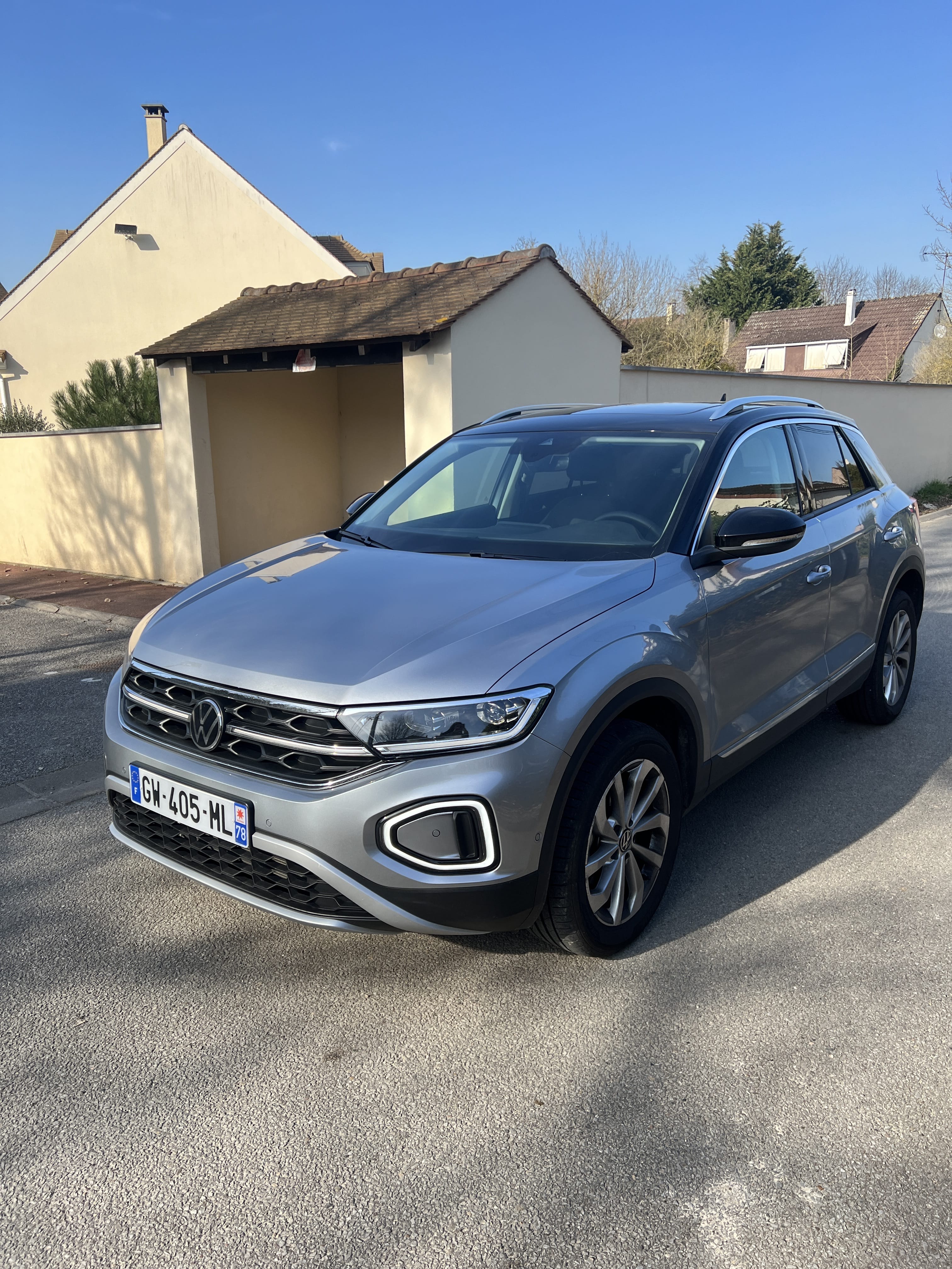 Volkswagen T-Roc avec GPS