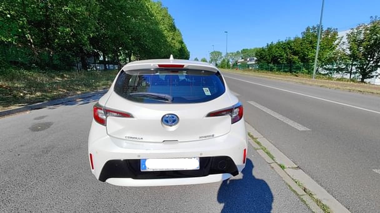 Toyota Corolla Hybride avec GPS