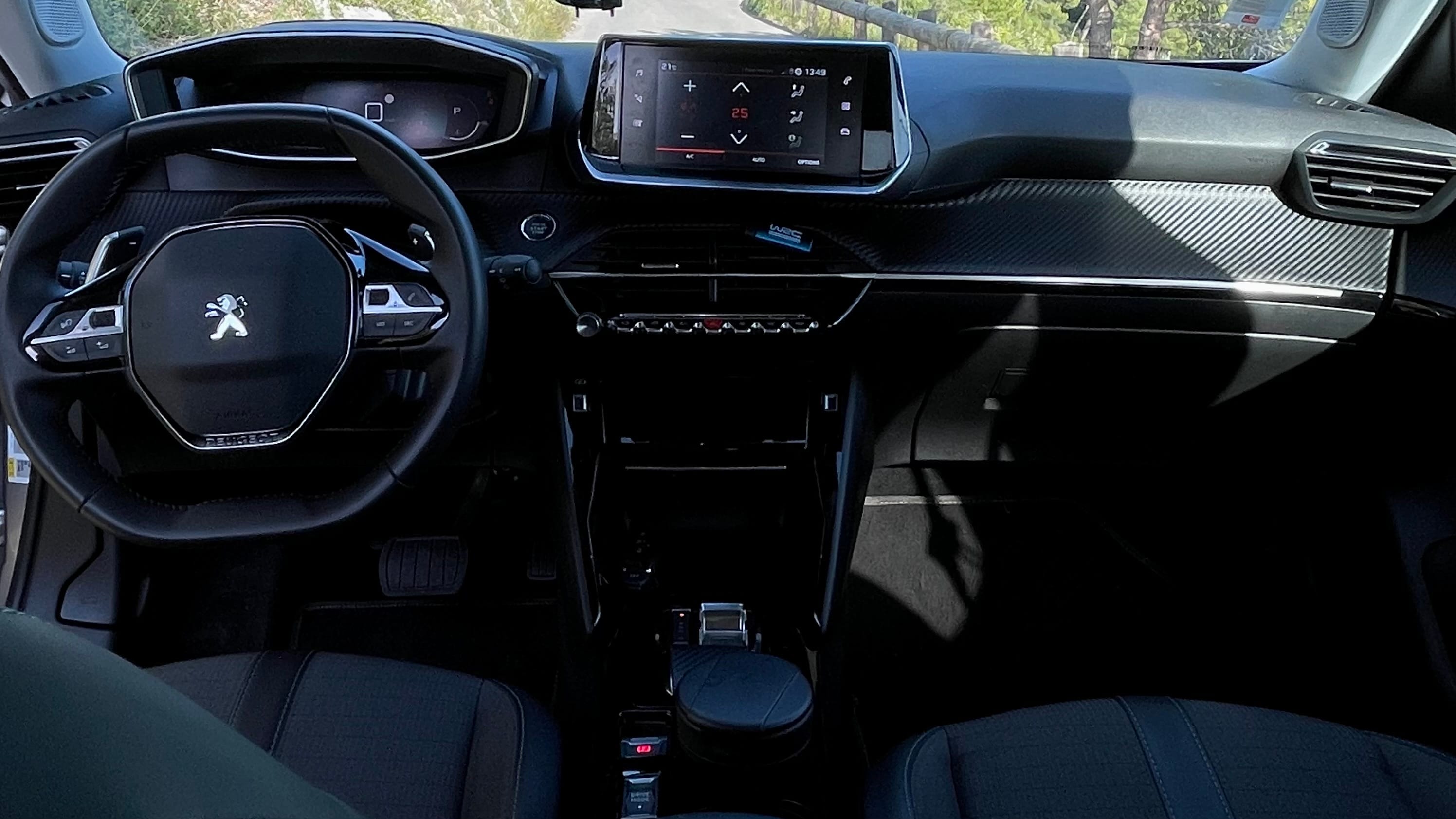 Peugeot 2008 avec GPS