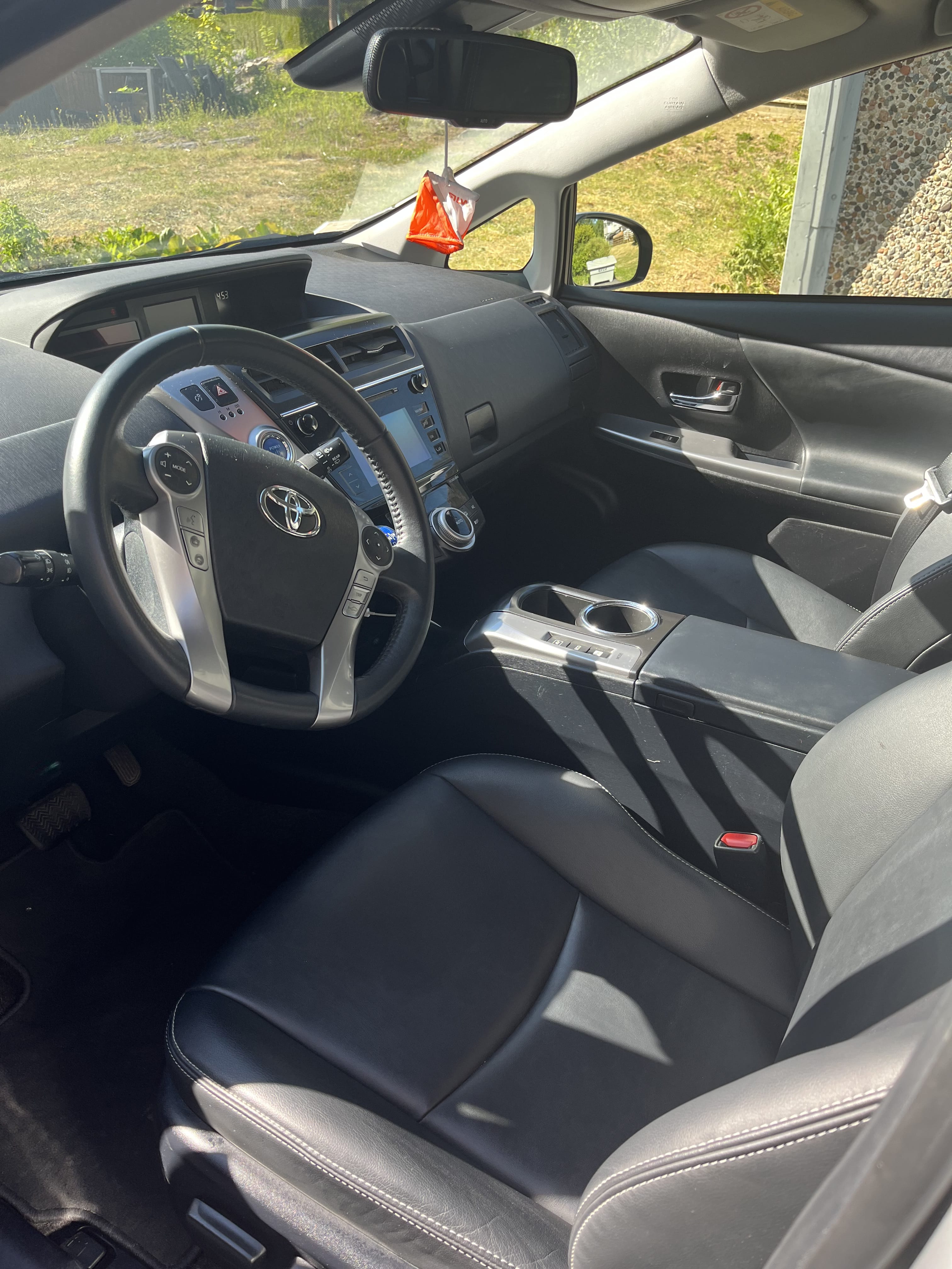 Toyota Prius + med Cruisekontroll