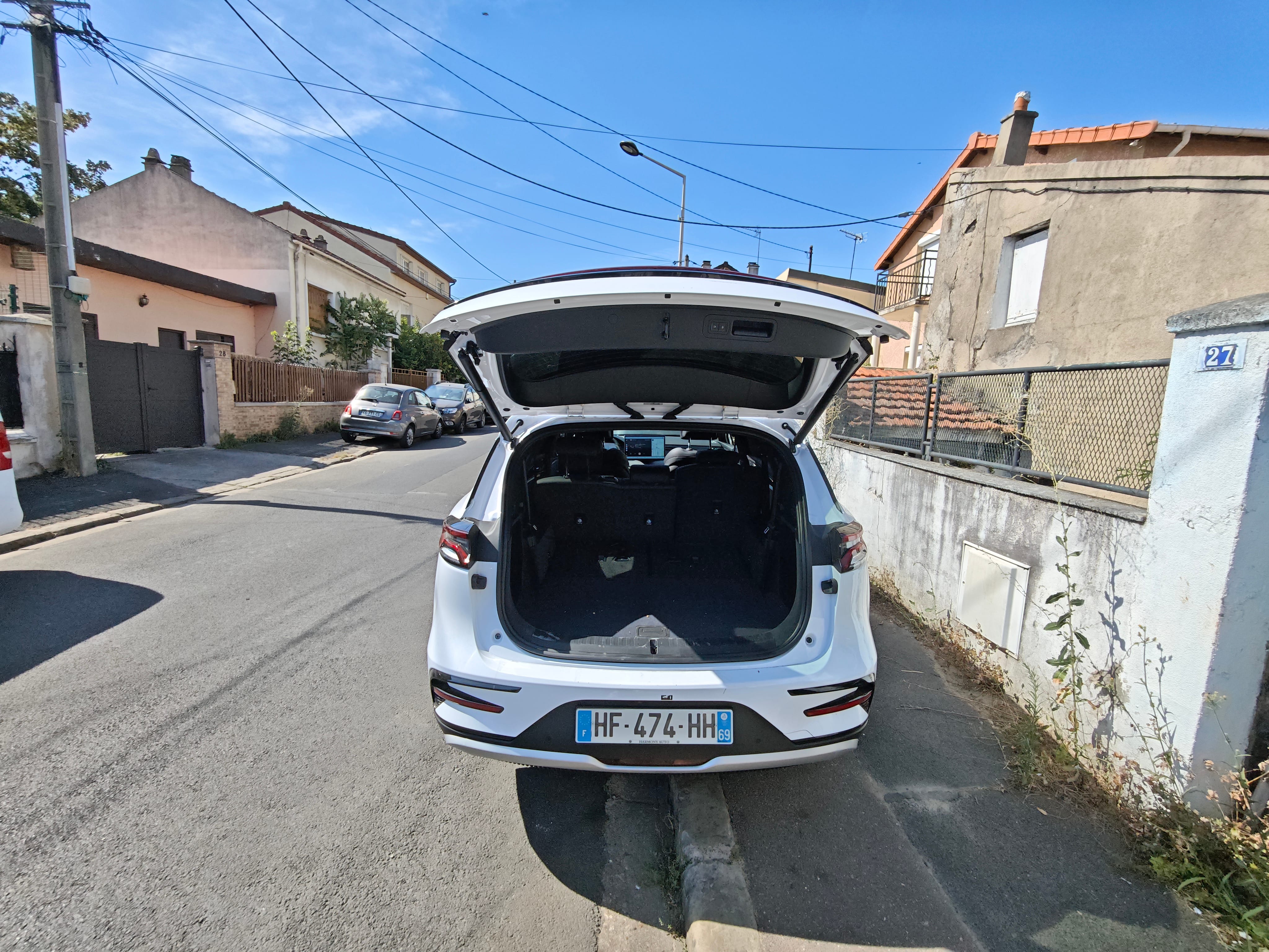BYD Tang avec Quatre roues motrices