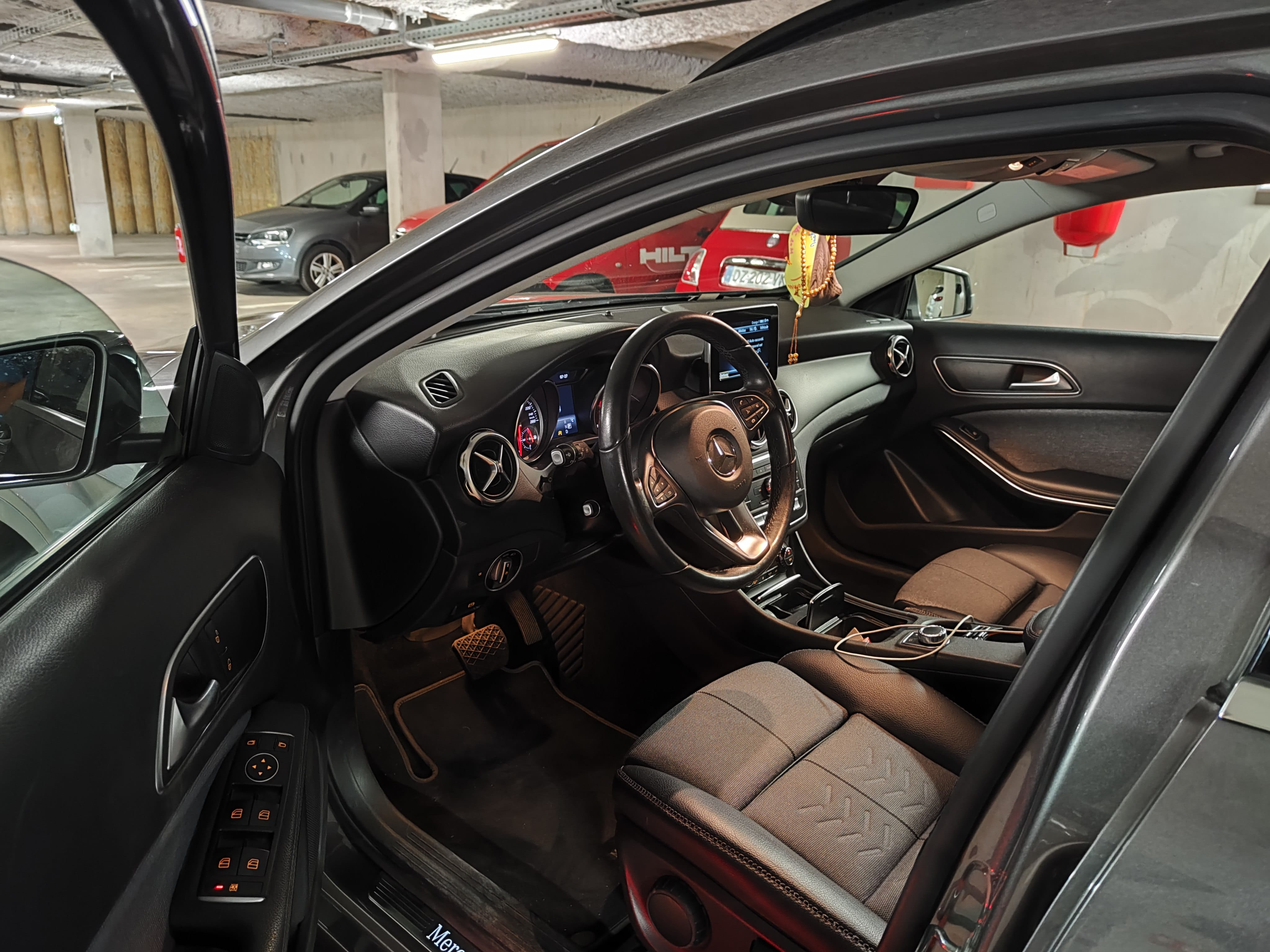 Mercedes Classe GLA avec Régulateur de vitesse