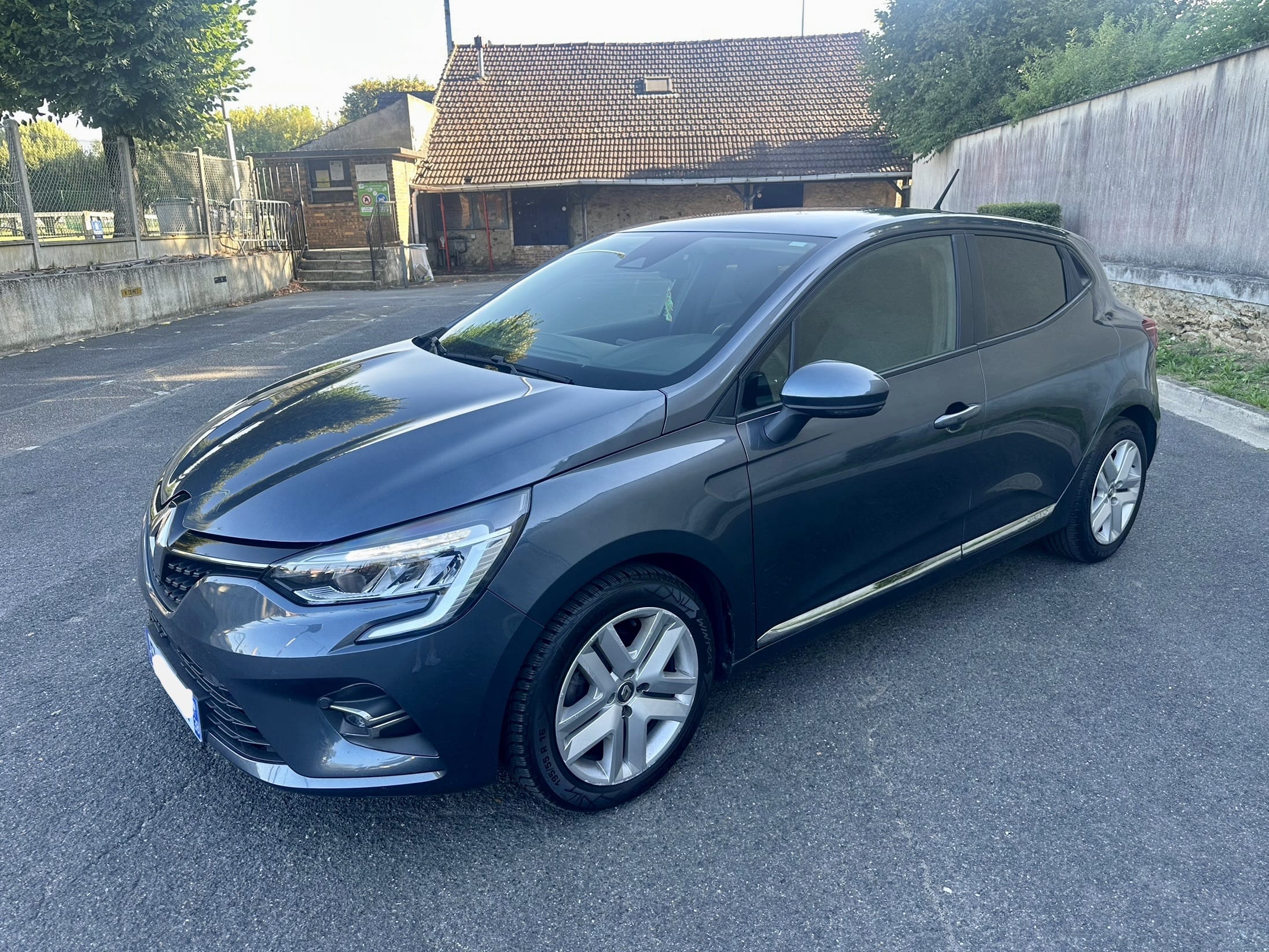 Renault Clio FINITION BUSINESS CARPLAY / CLIM / RADARS, 2019, Essence 95