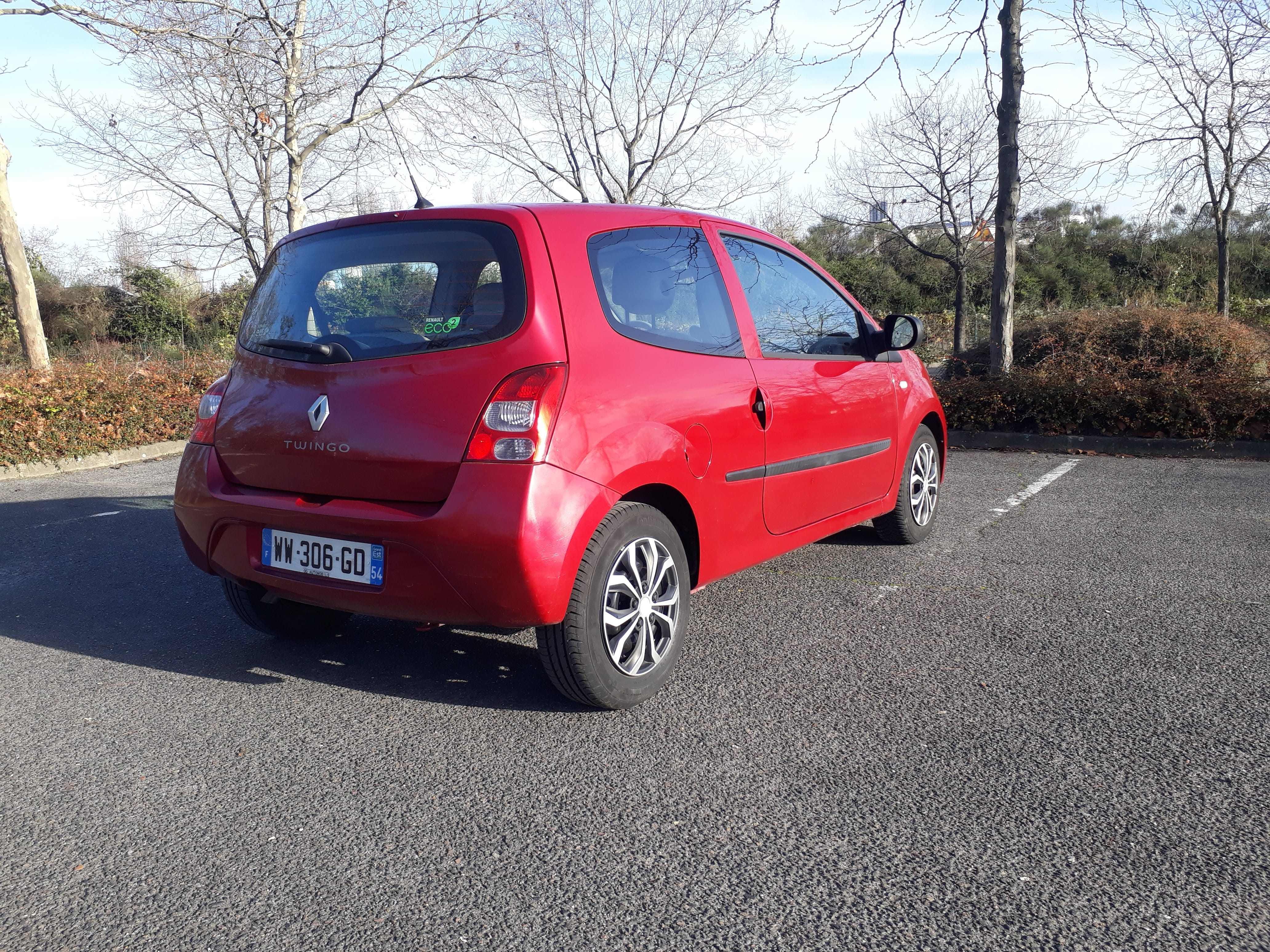Renault Twingo II avec Pneus neige