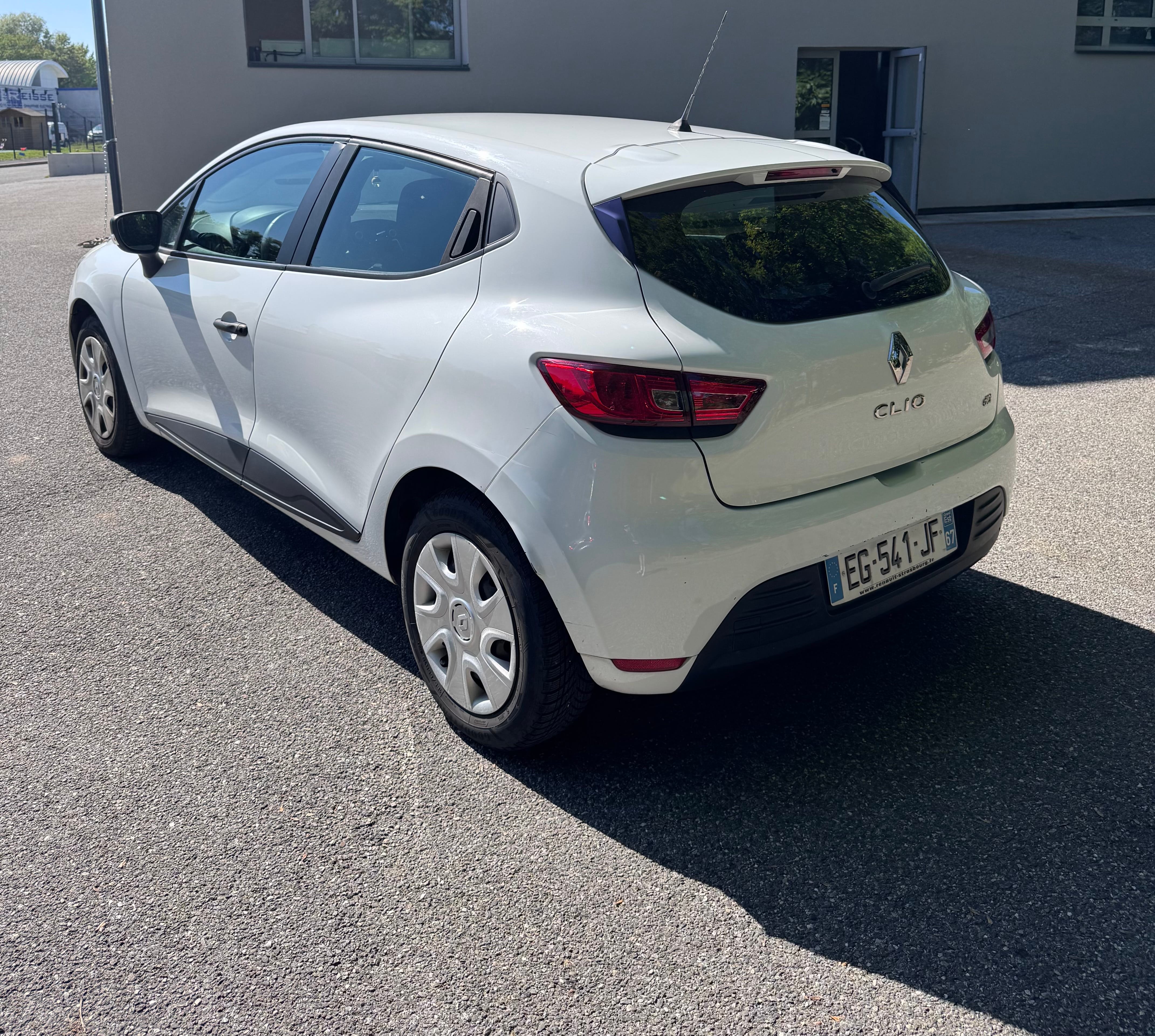 Renault Clio avec GPS