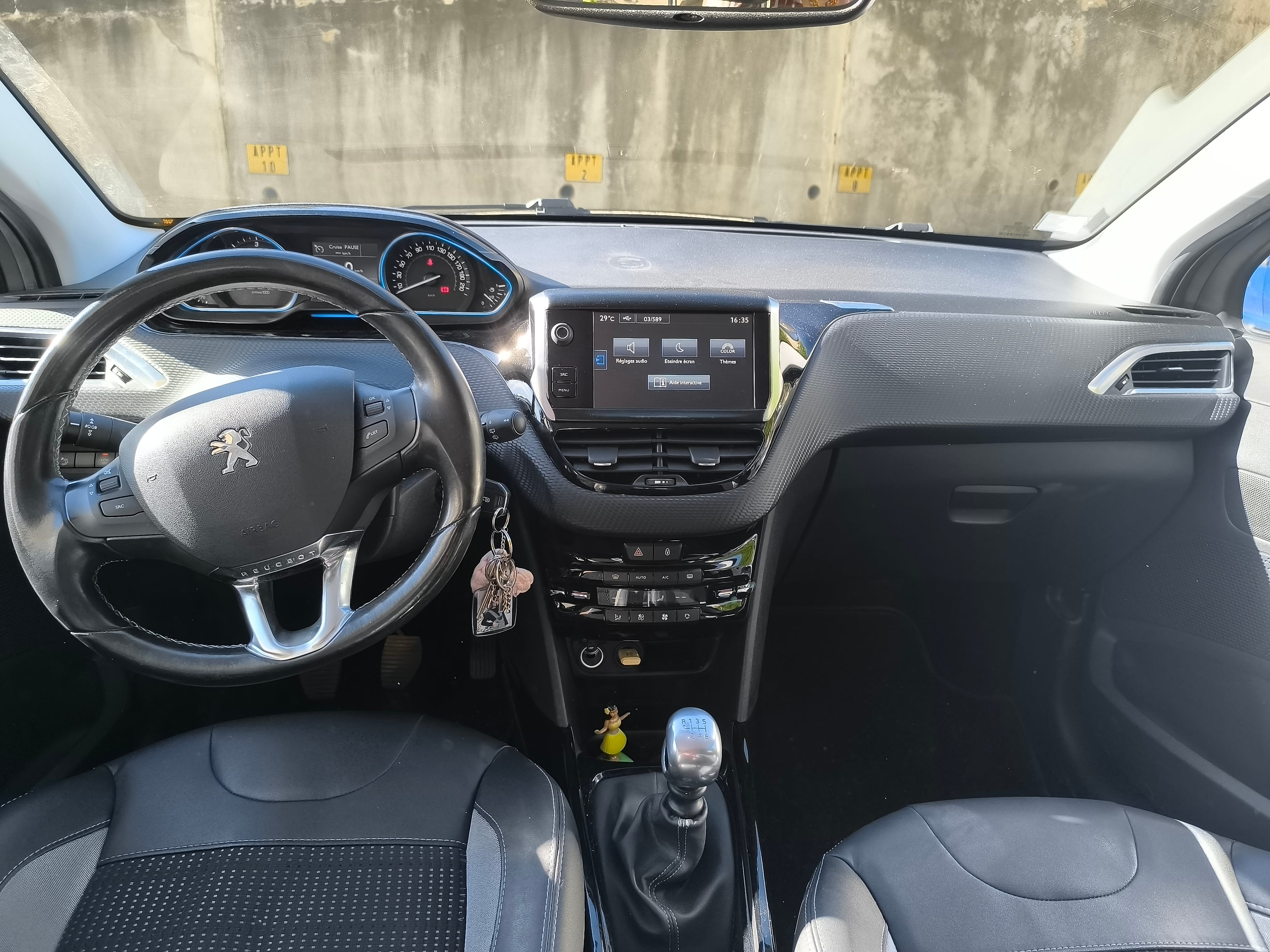 Peugeot 2008 avec Caméra de recul