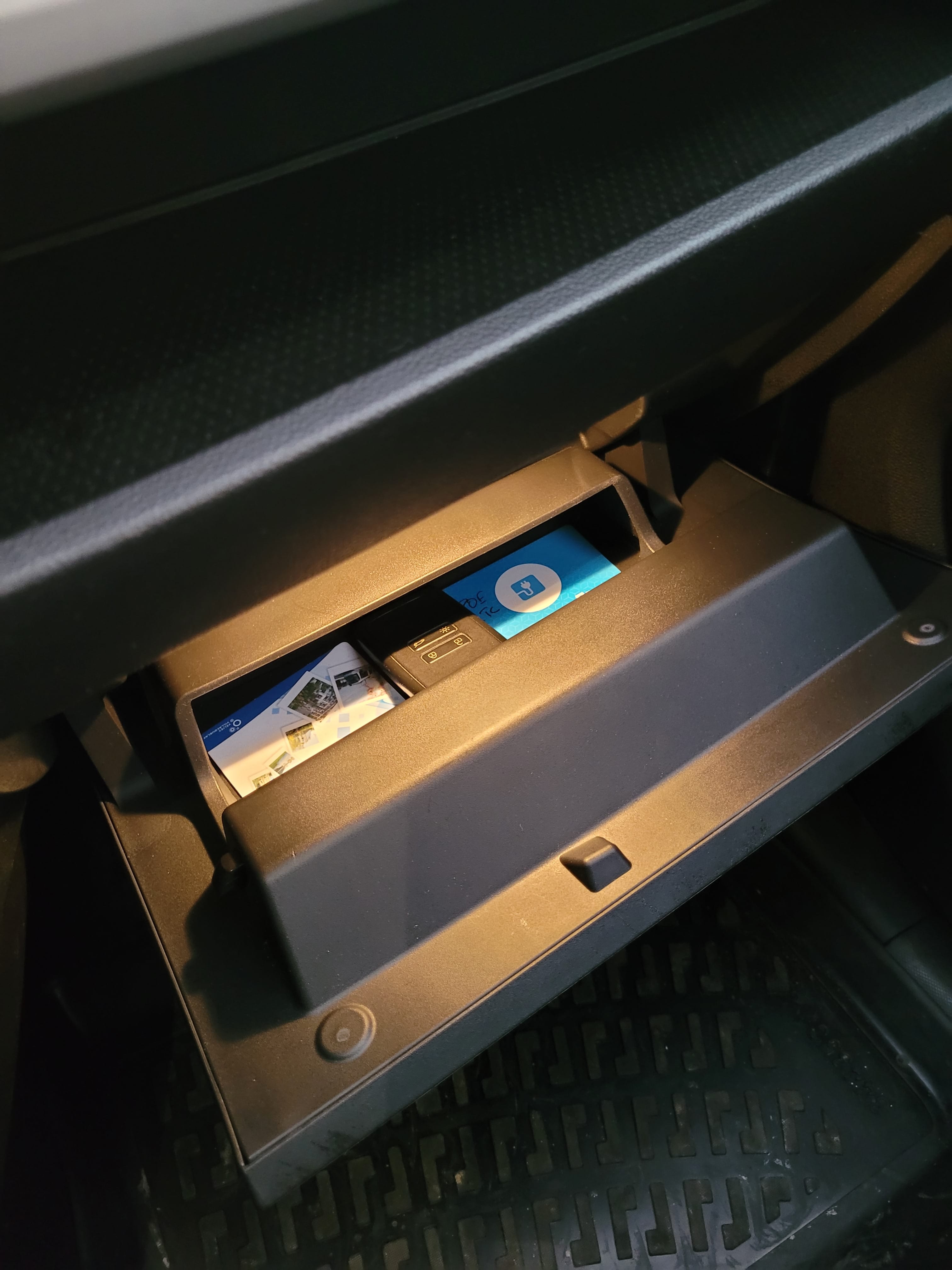 Renault ZOE R135 CHARGEUR COMBO CCS 50KW avec Audio Bluetooth