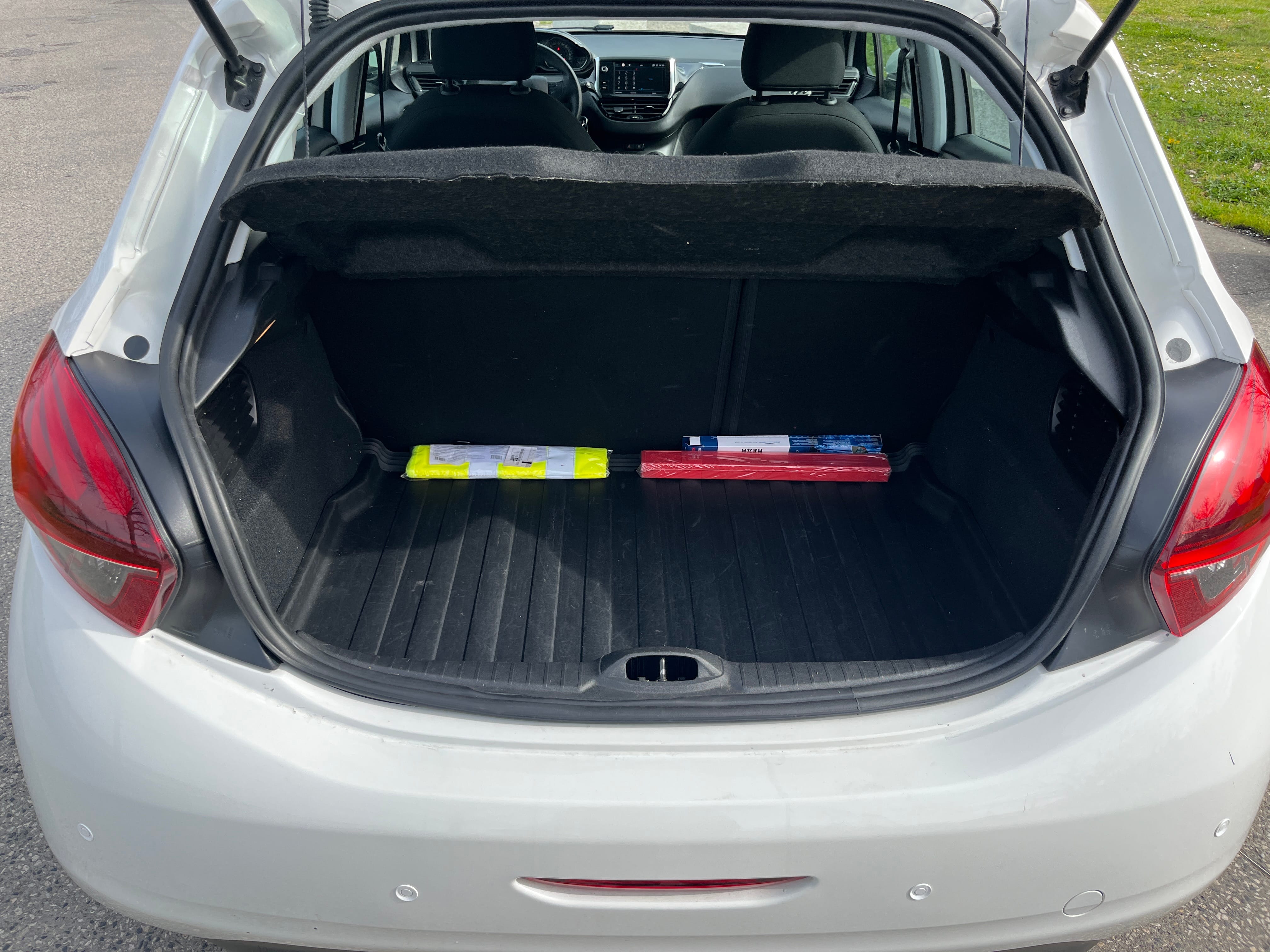 Peugeot 208 avec Android Auto