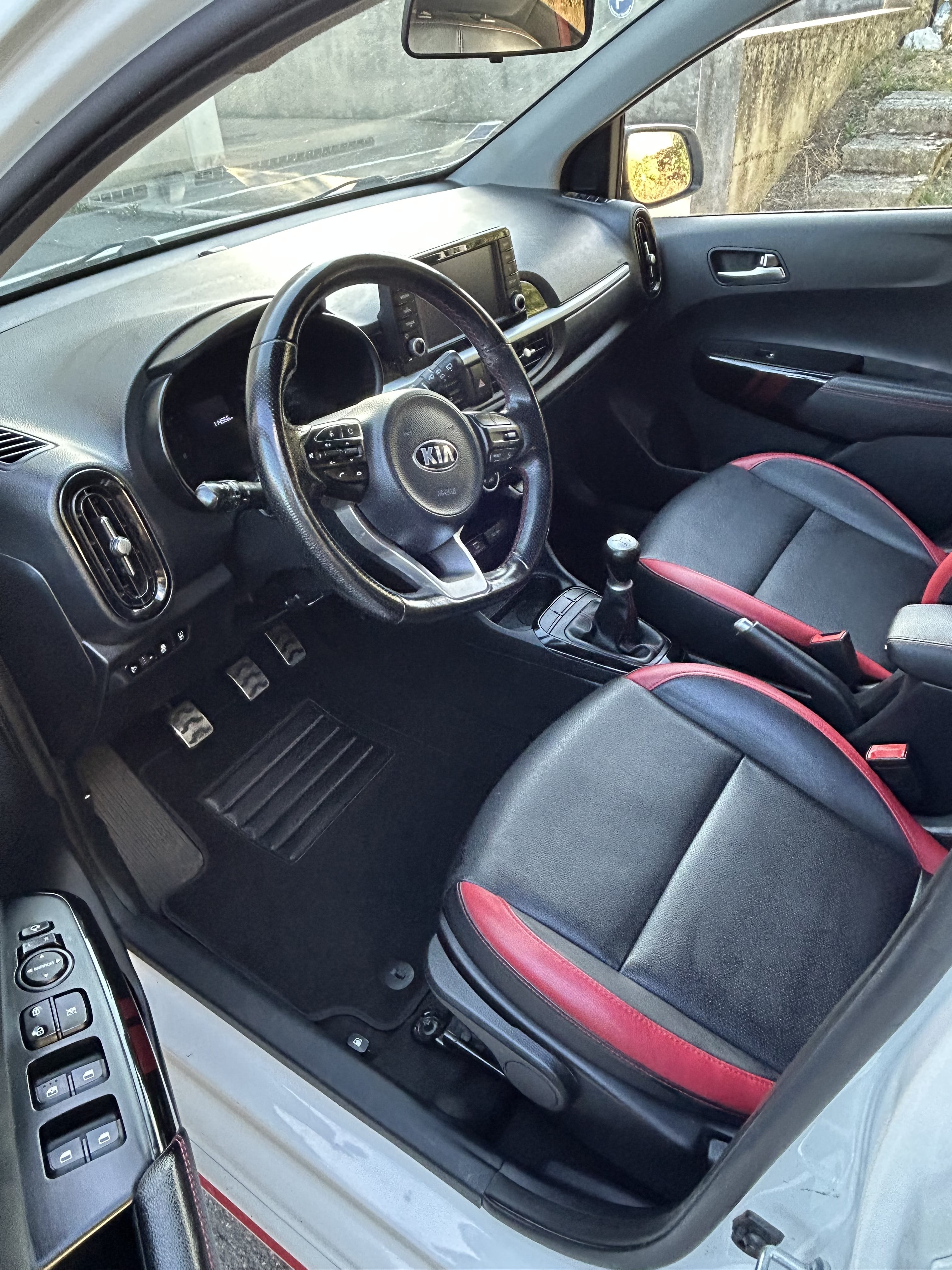 Kia Picanto avec GPS