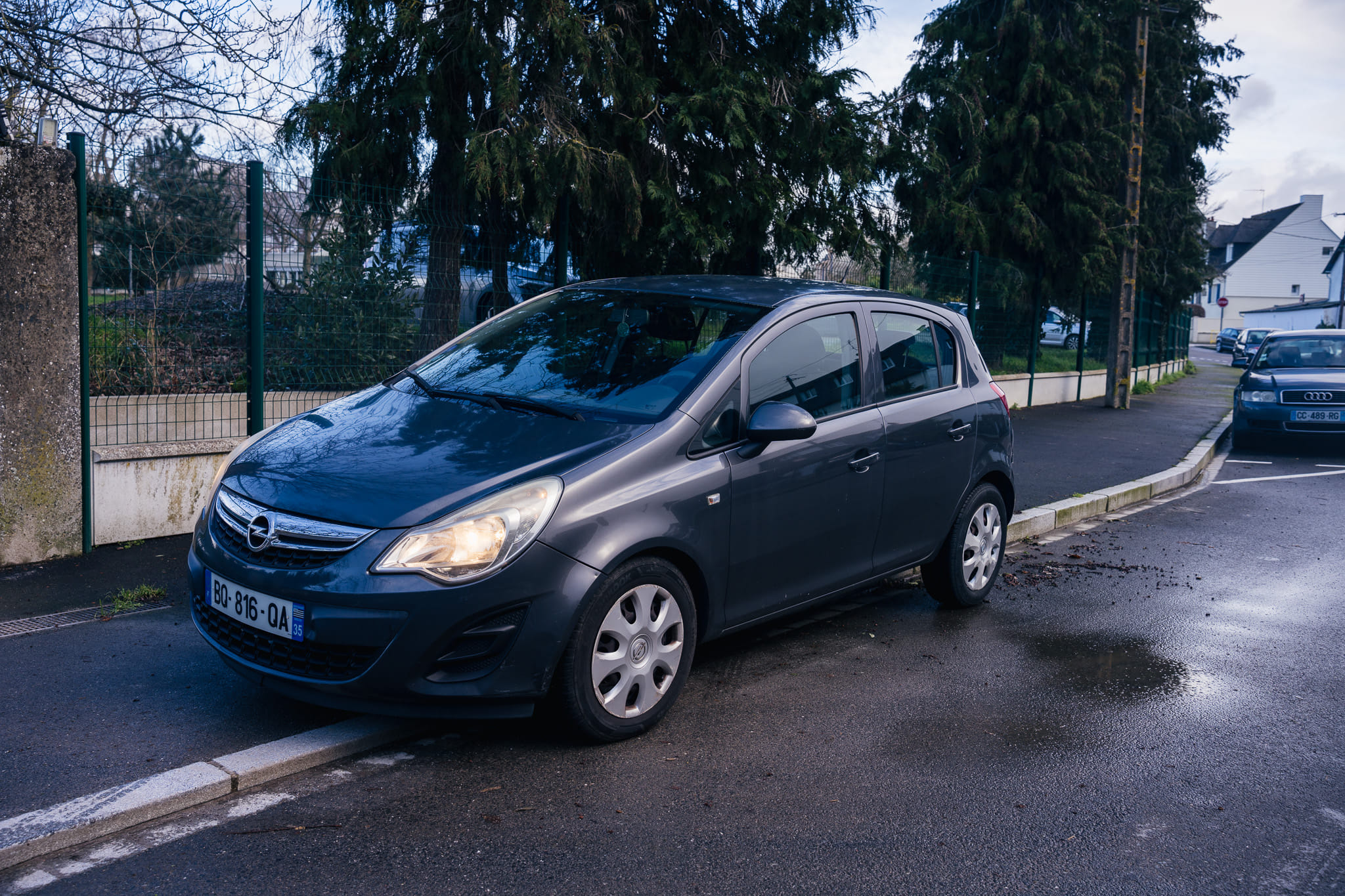 Opel Corsa, 2011, Essence 95