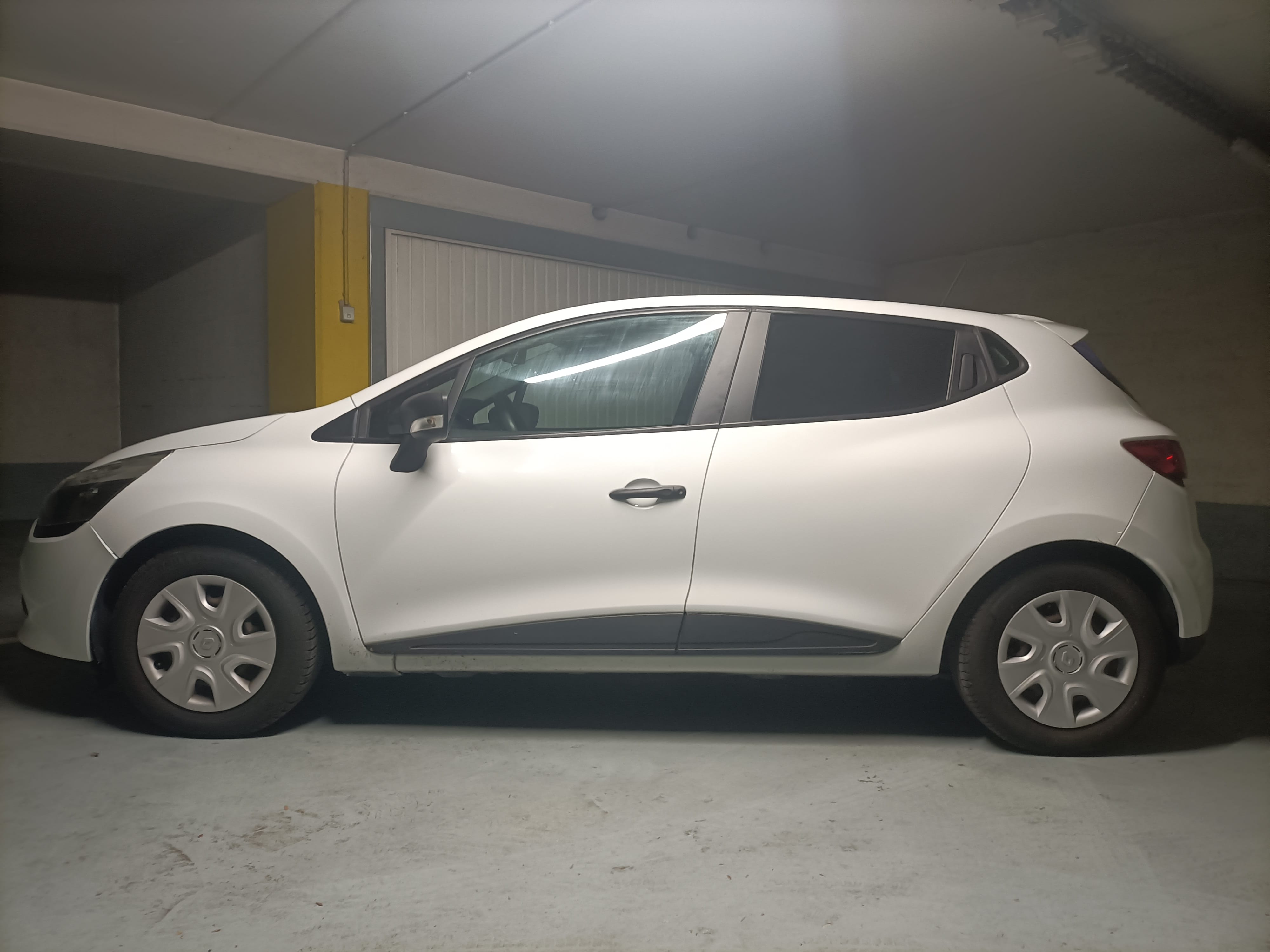 Renault Clio avec Climatisation