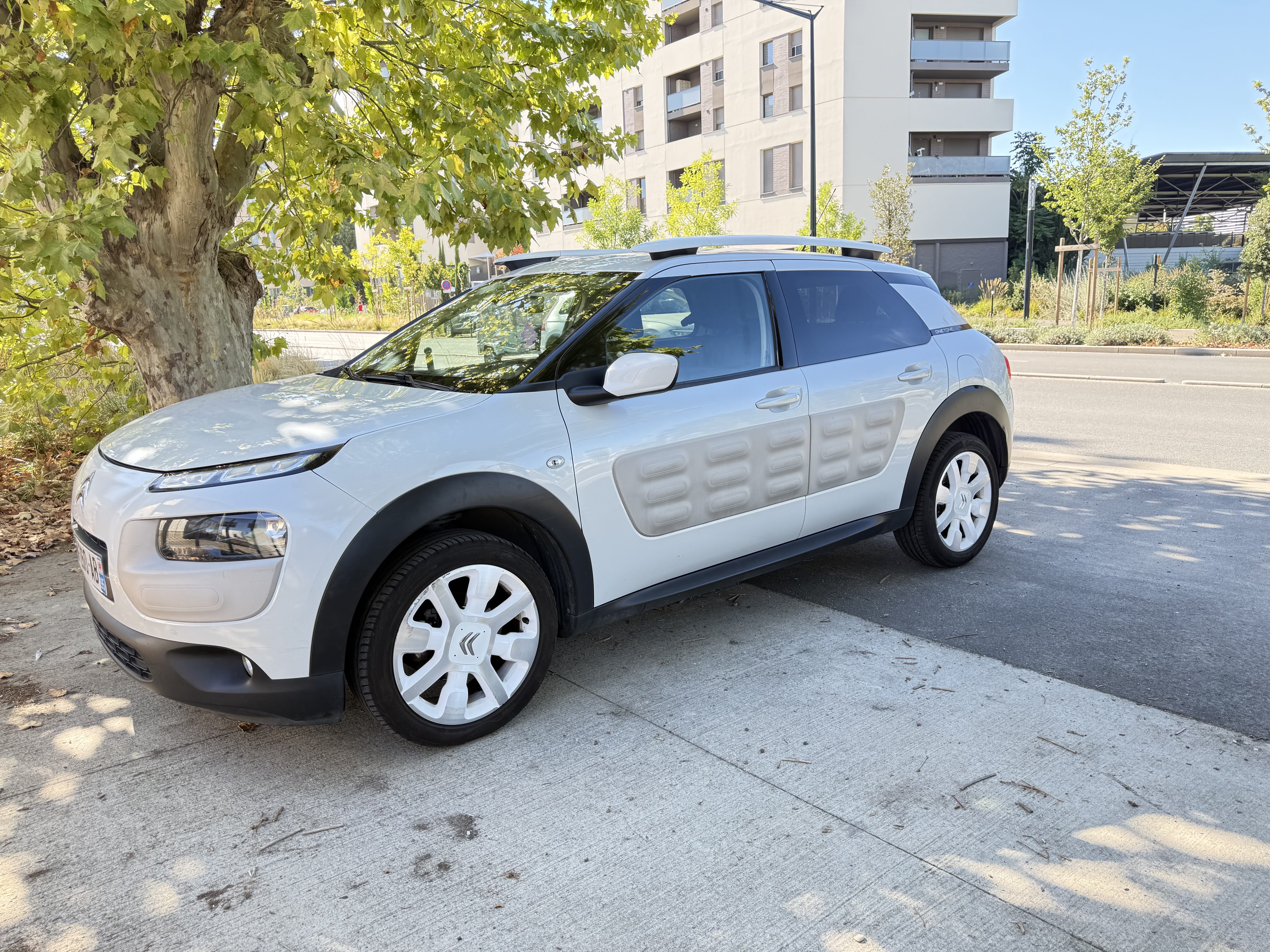 Citroen C4 Cactus 1.2 Puretech, 2017, Essence 95, Automático