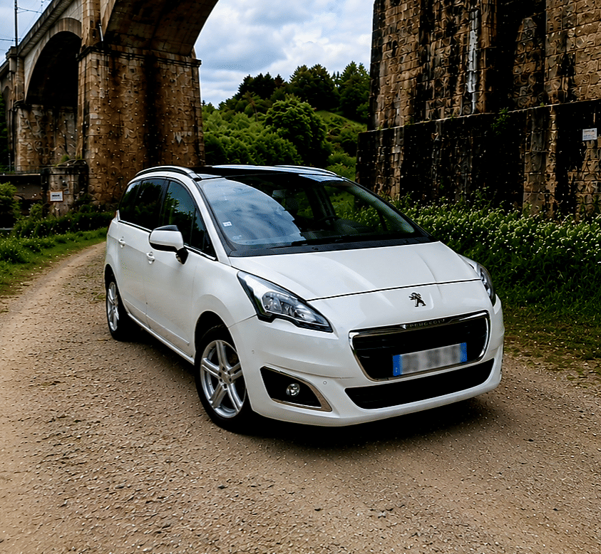 Peugeot 5008 2,0 HDI, 2016, Diesel, 7 places
