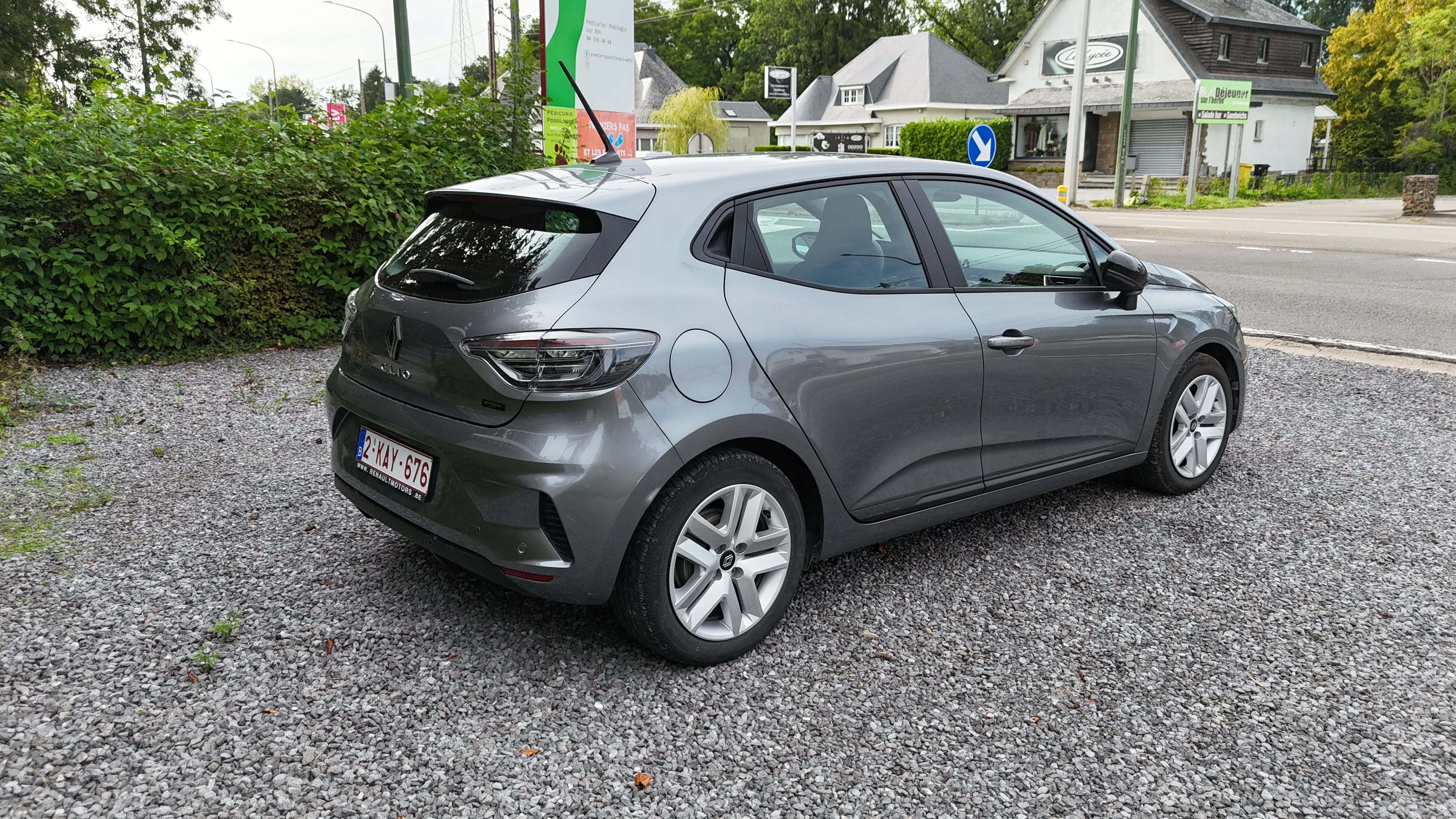 Renault Clio E-tech met GPS