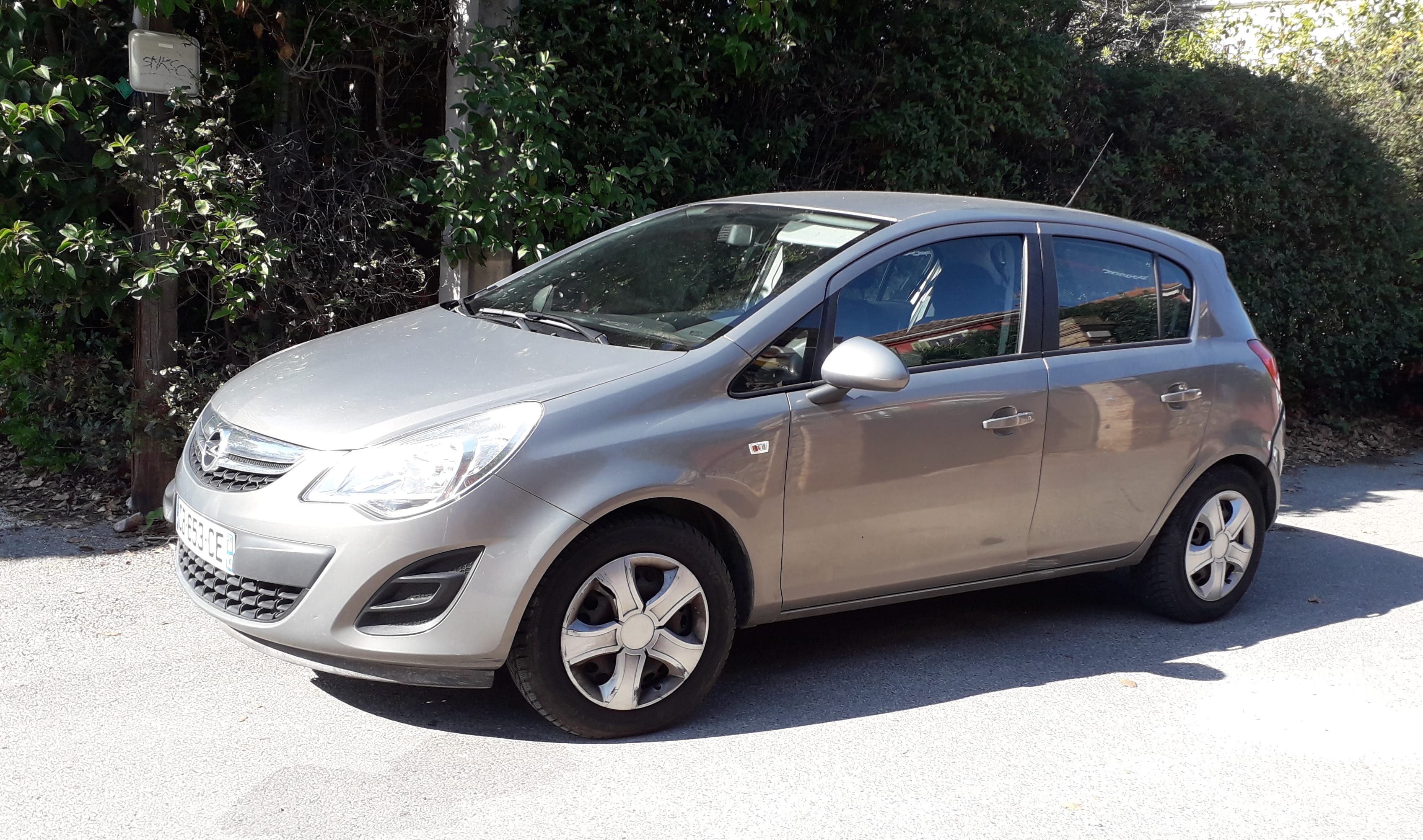 Opel Corsa, 2012, Essence 95