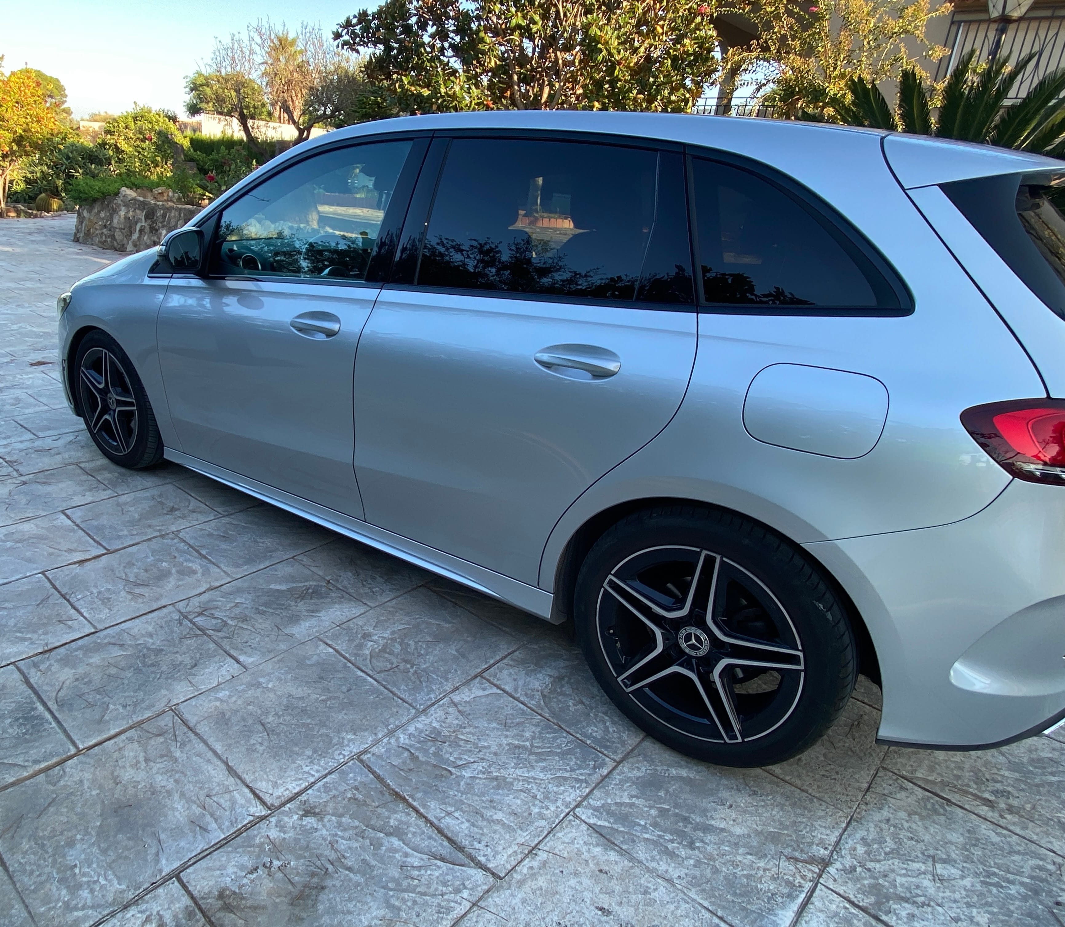 Mercedes-Benz Clase B 2.0 CDI con Puertos de carga USB