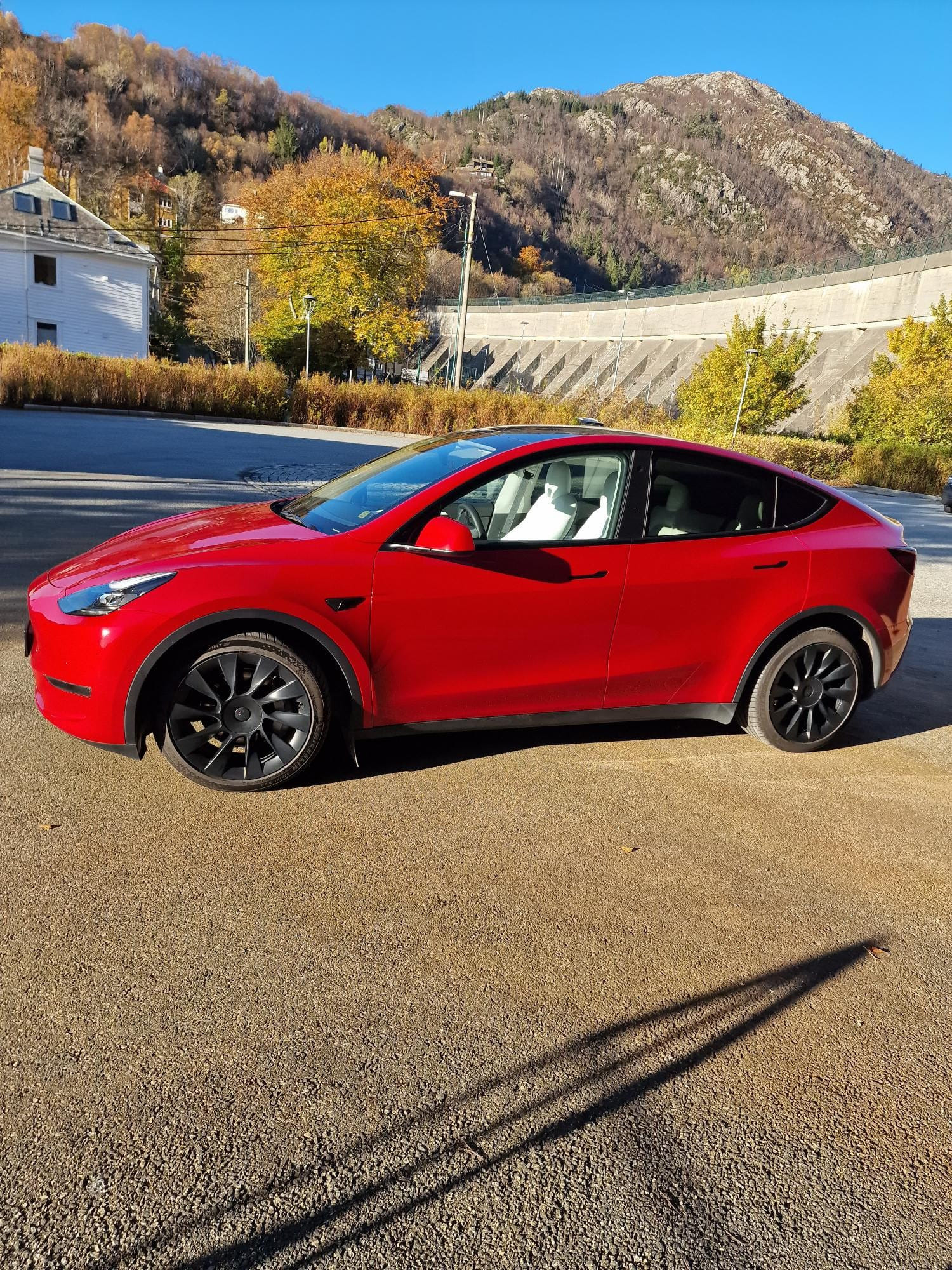 Tesla Model Y Long Range med Aircondition