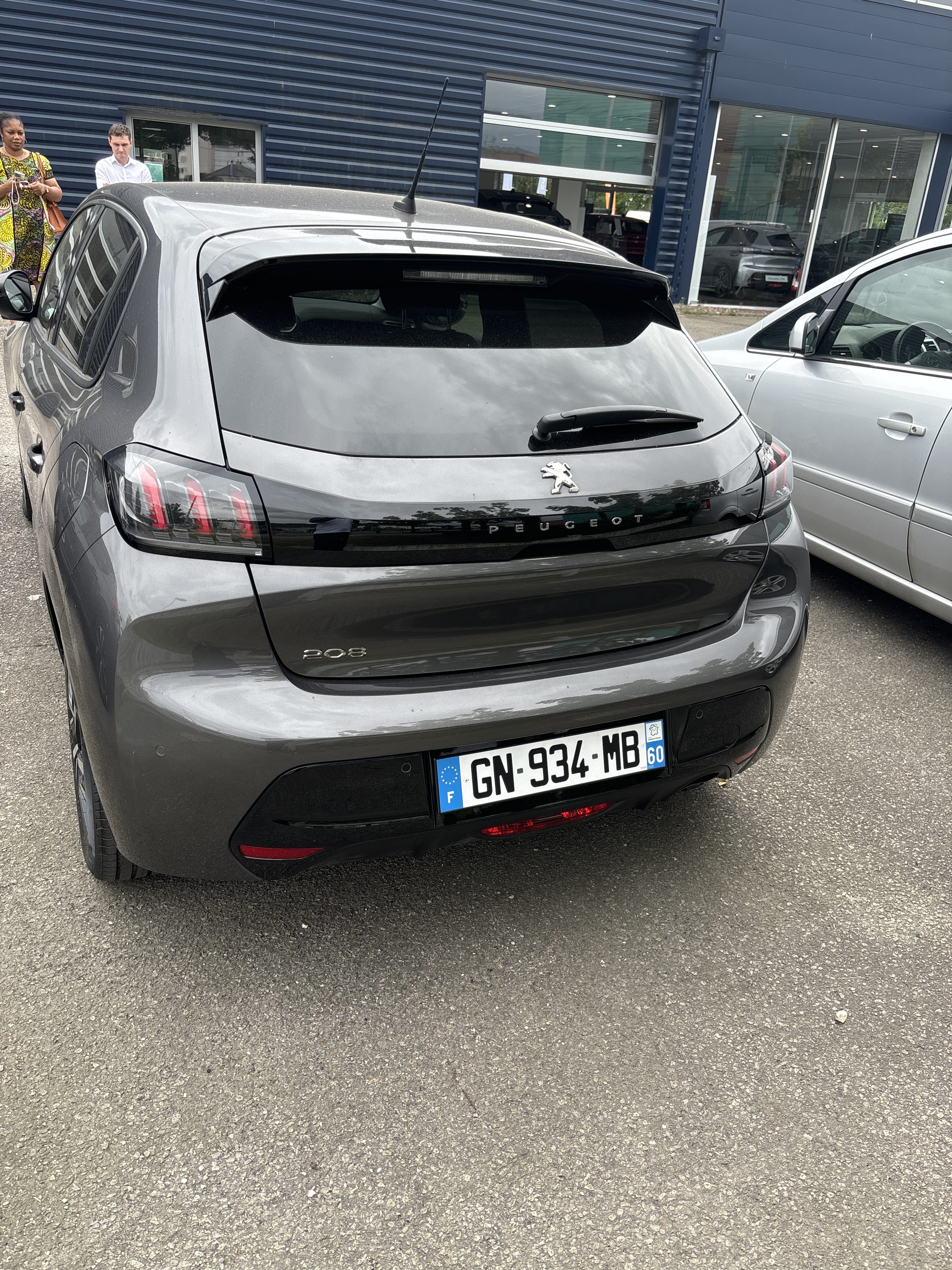 Peugeot 208 avec GPS