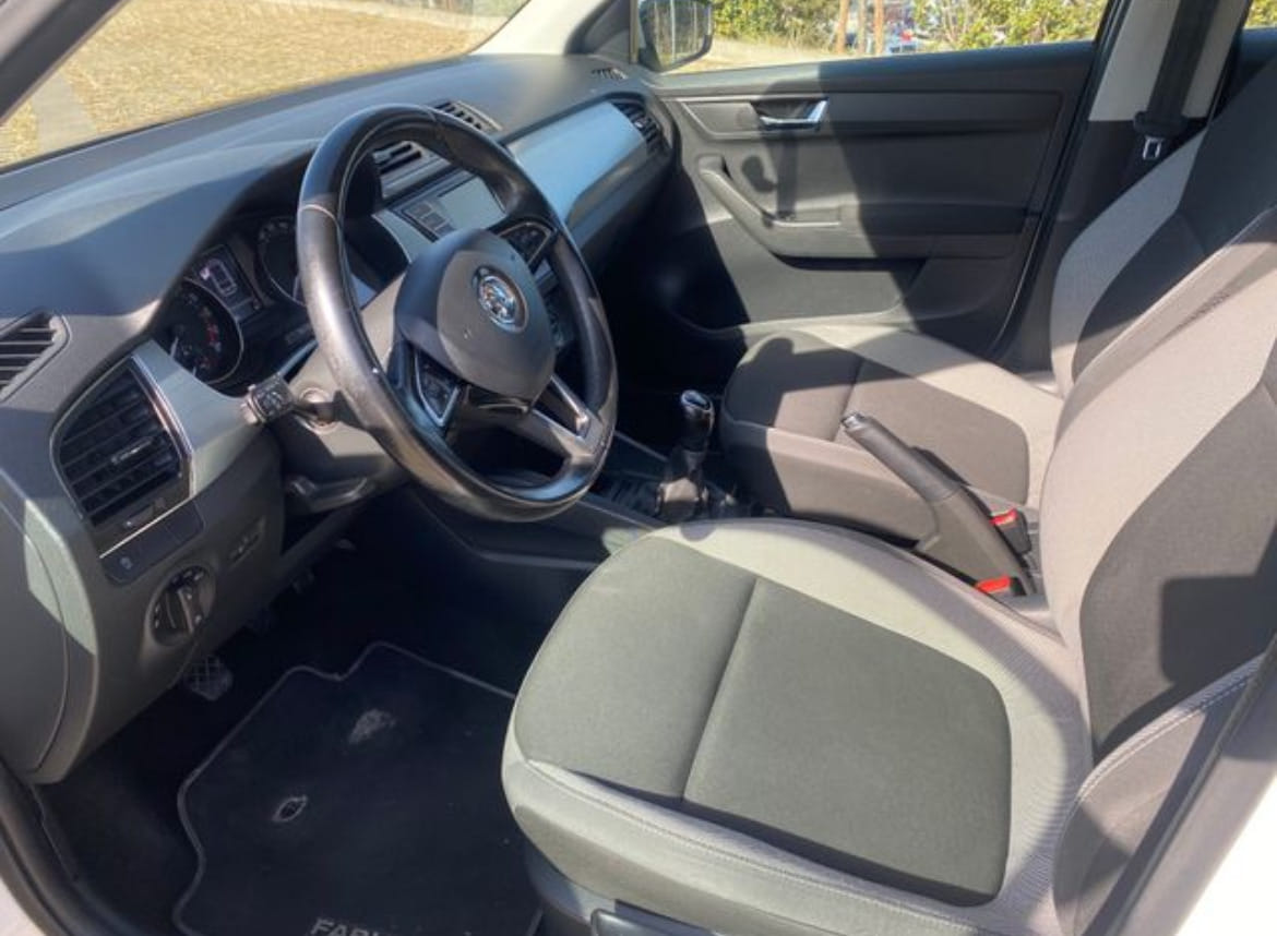 Skoda Fabia Combi 1.2 TSI FAMILIAR med Lydinngang