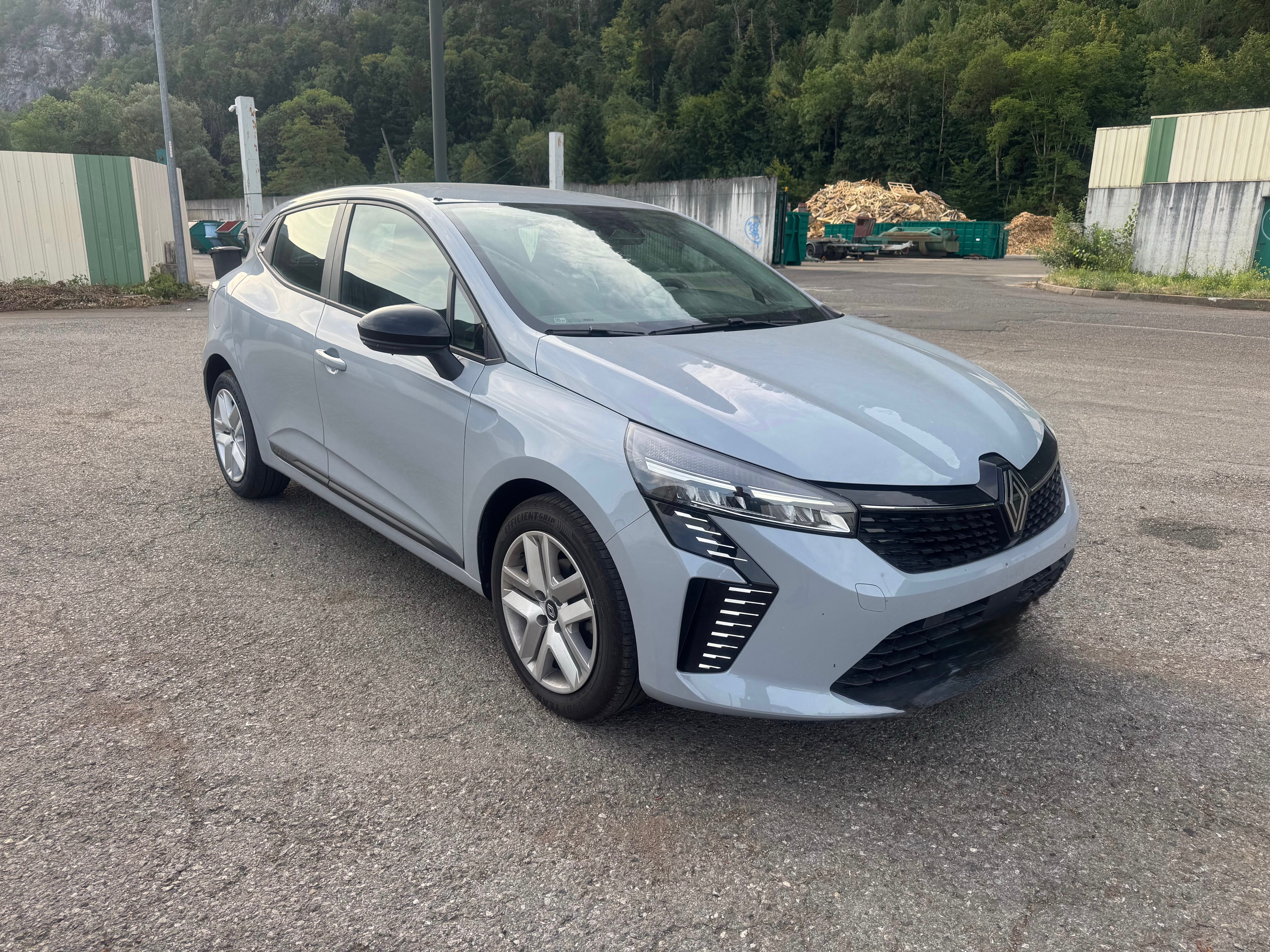 Renault Clio avec GPS