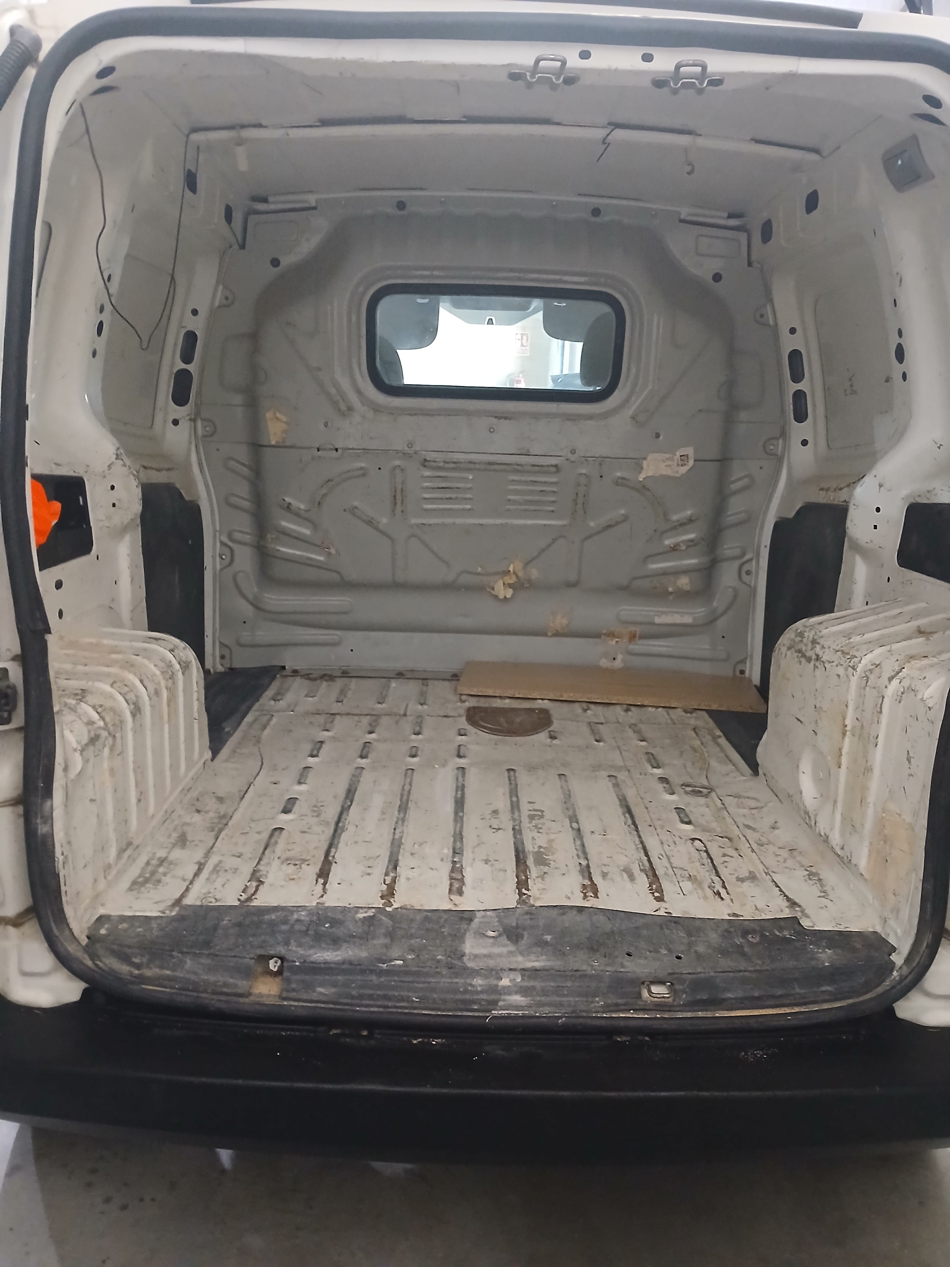 Fiat Fiorino con Tracción cuatro ruedas