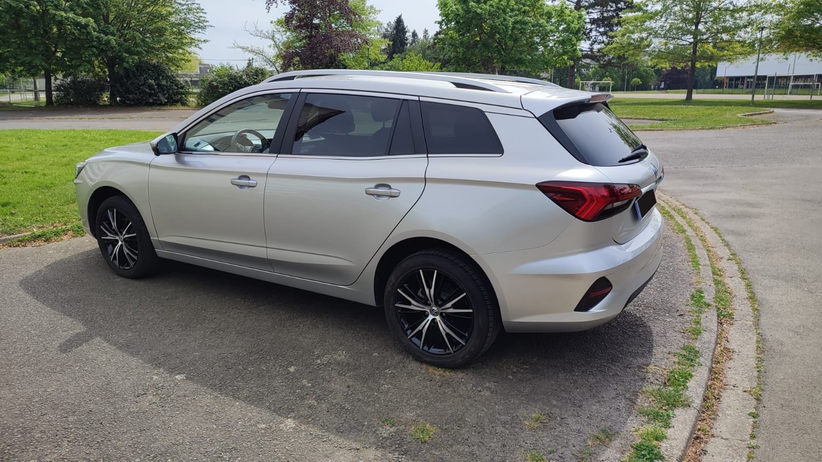 MG MG5 avec Climatisation