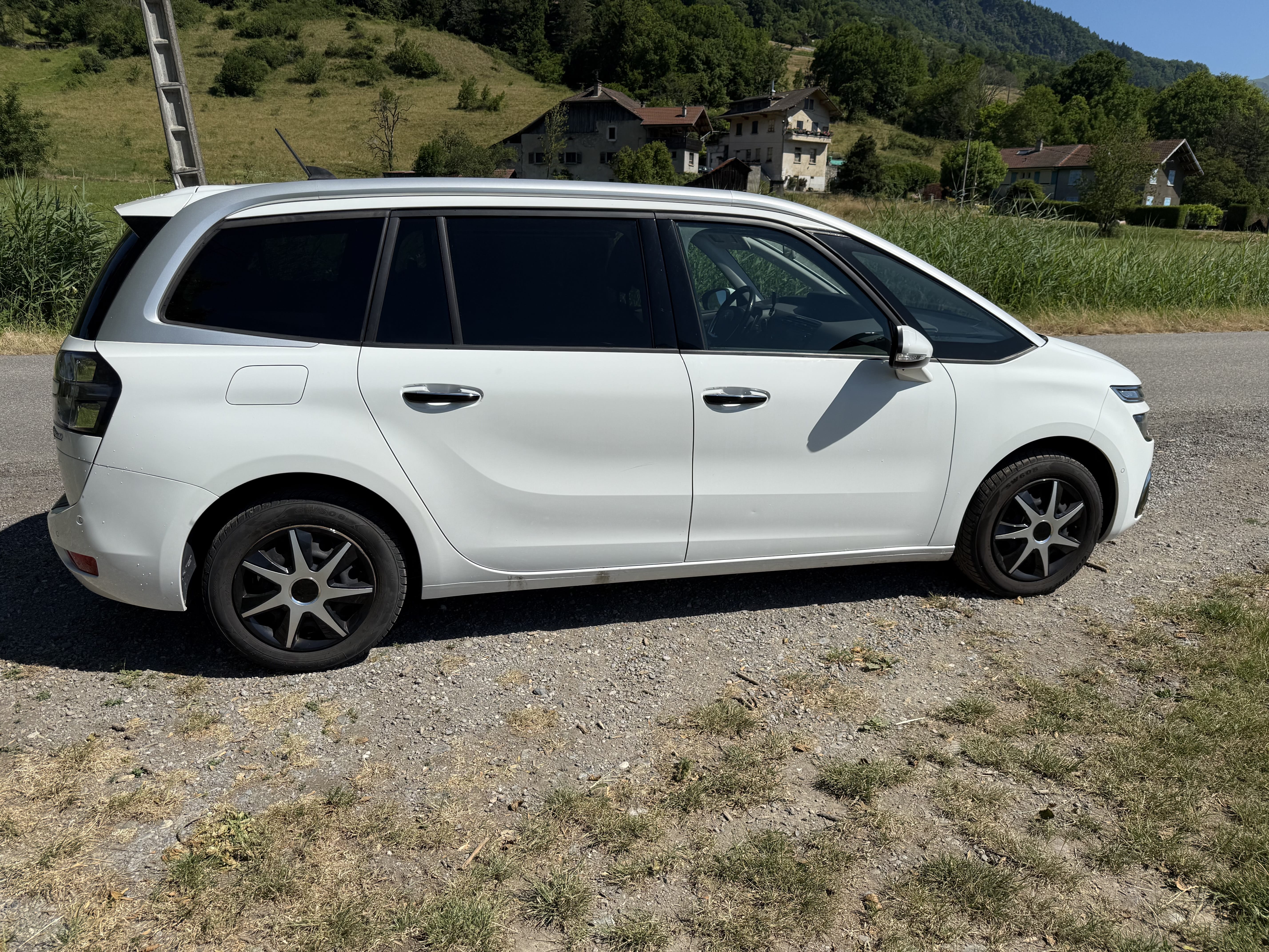 Citroen C4 Grand Picasso avec Climatisation