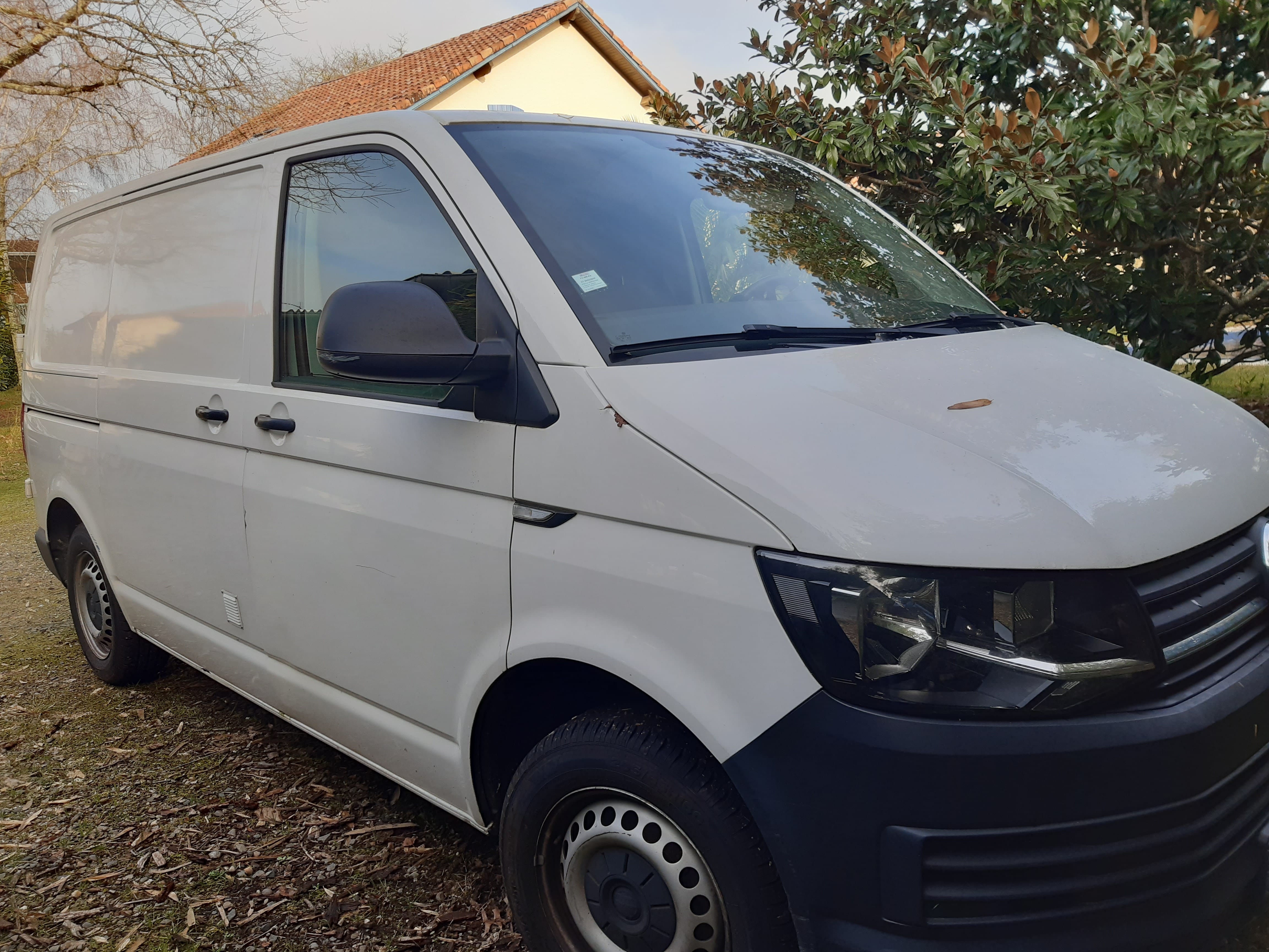 Volkswagen Transporter TDI 2 litres, 2018, Diesel